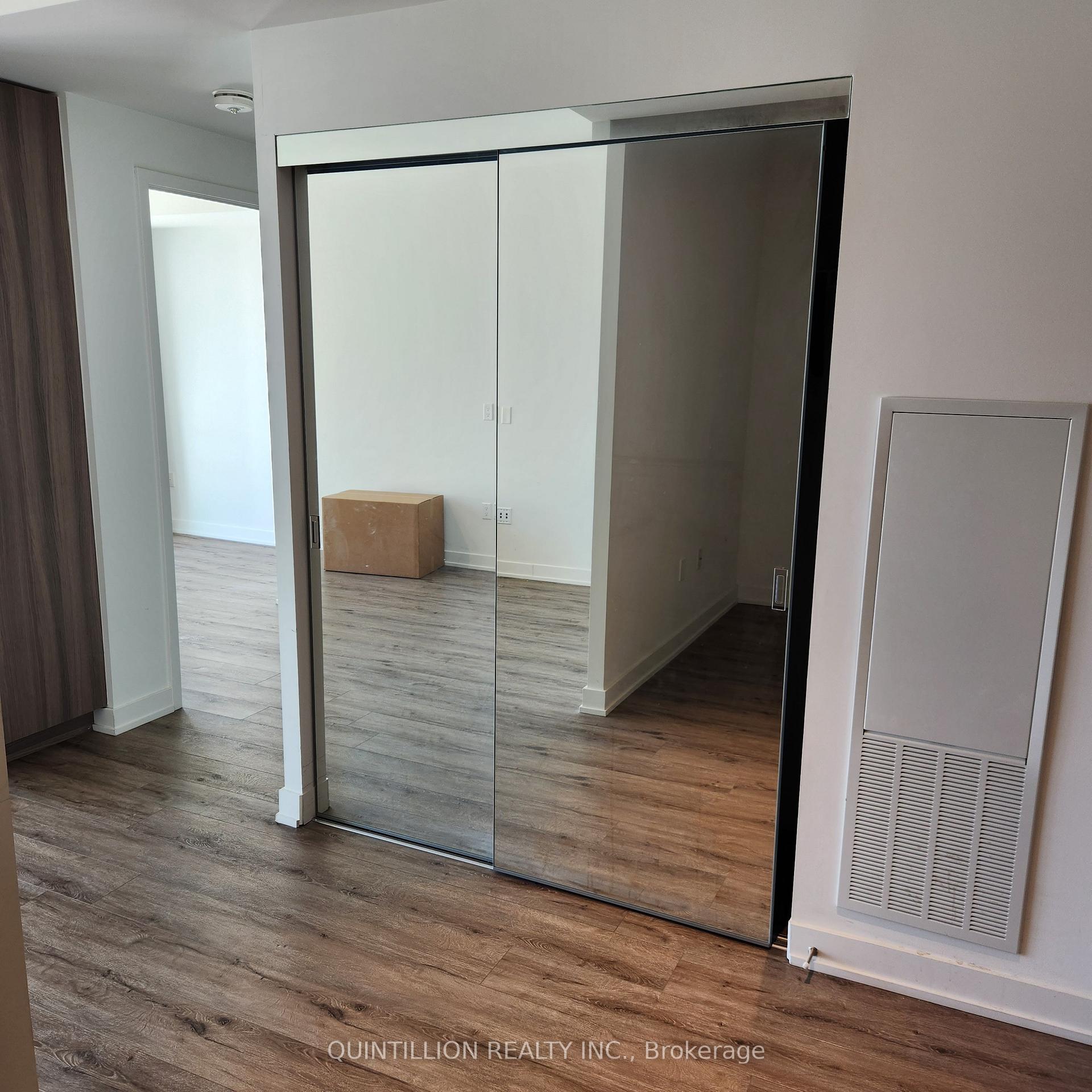 Photo 11 of Unit 2606, 15 Queens Quay, Toronto, Waterfront Communities — HOMEH