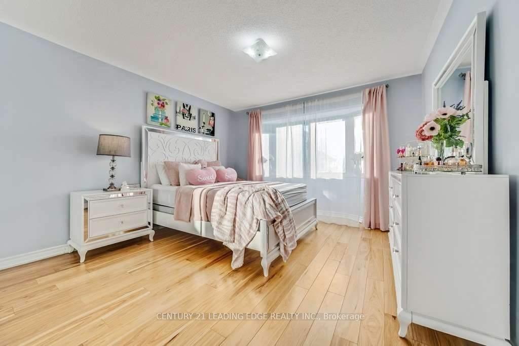 Photo 24 of 25 Mondeo Drive, Scarborough, Dorset Park — HOMEH