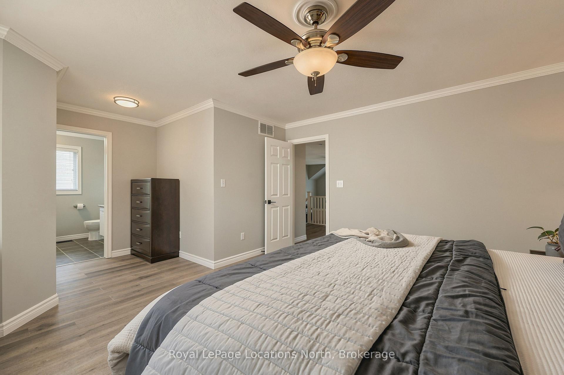 Photo 35 of 20 Highlands Crescent, Collingwood — HOMEH
