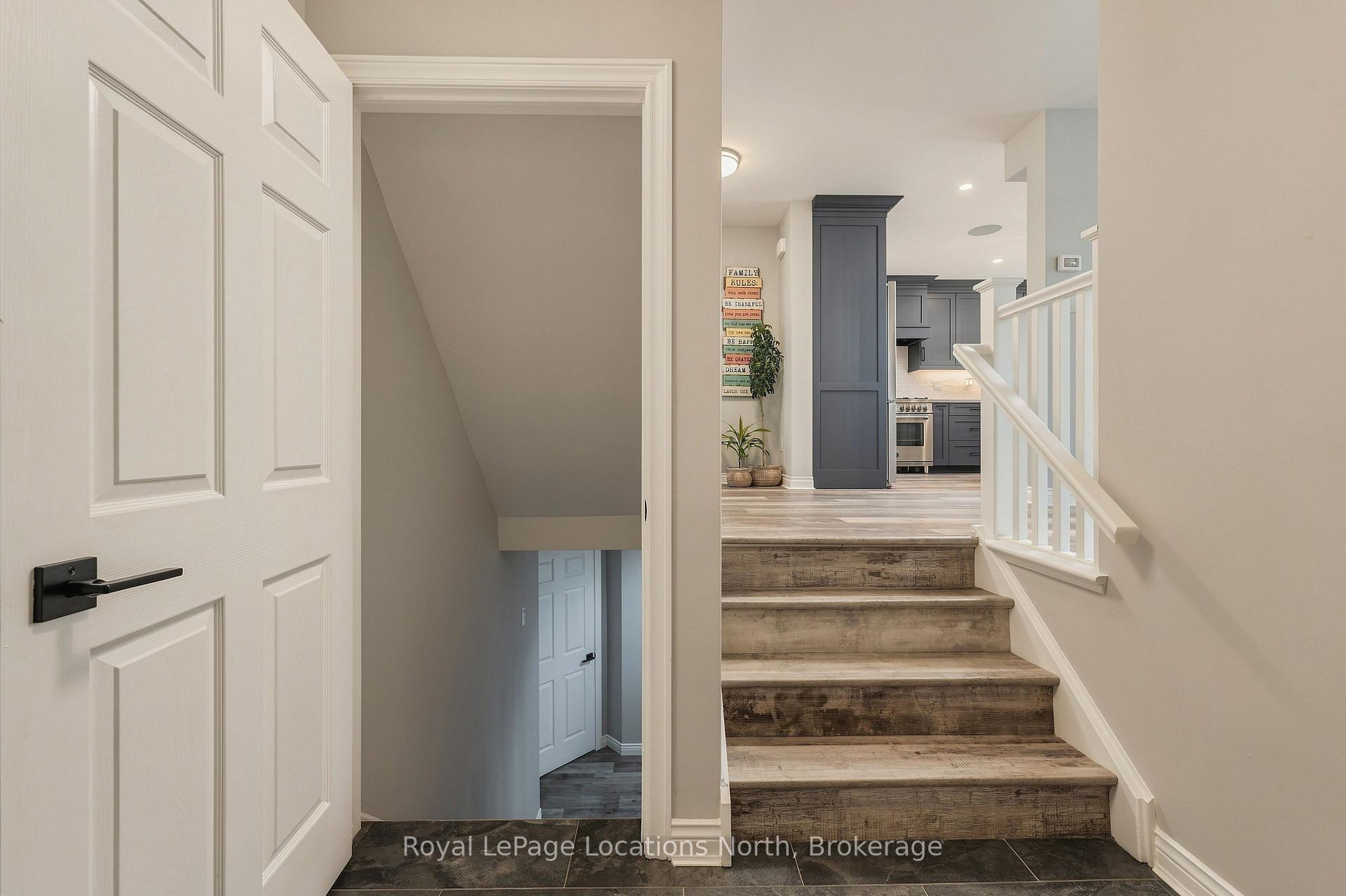 Photo 43 of 20 Highlands Crescent, Collingwood — HOMEH