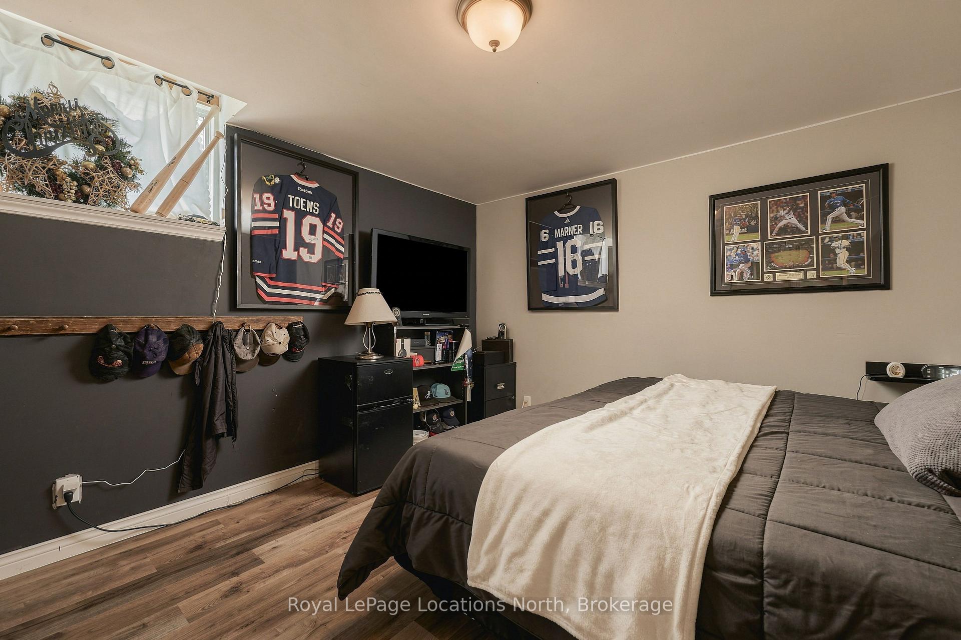 Photo 45 of 20 Highlands Crescent, Collingwood — HOMEH