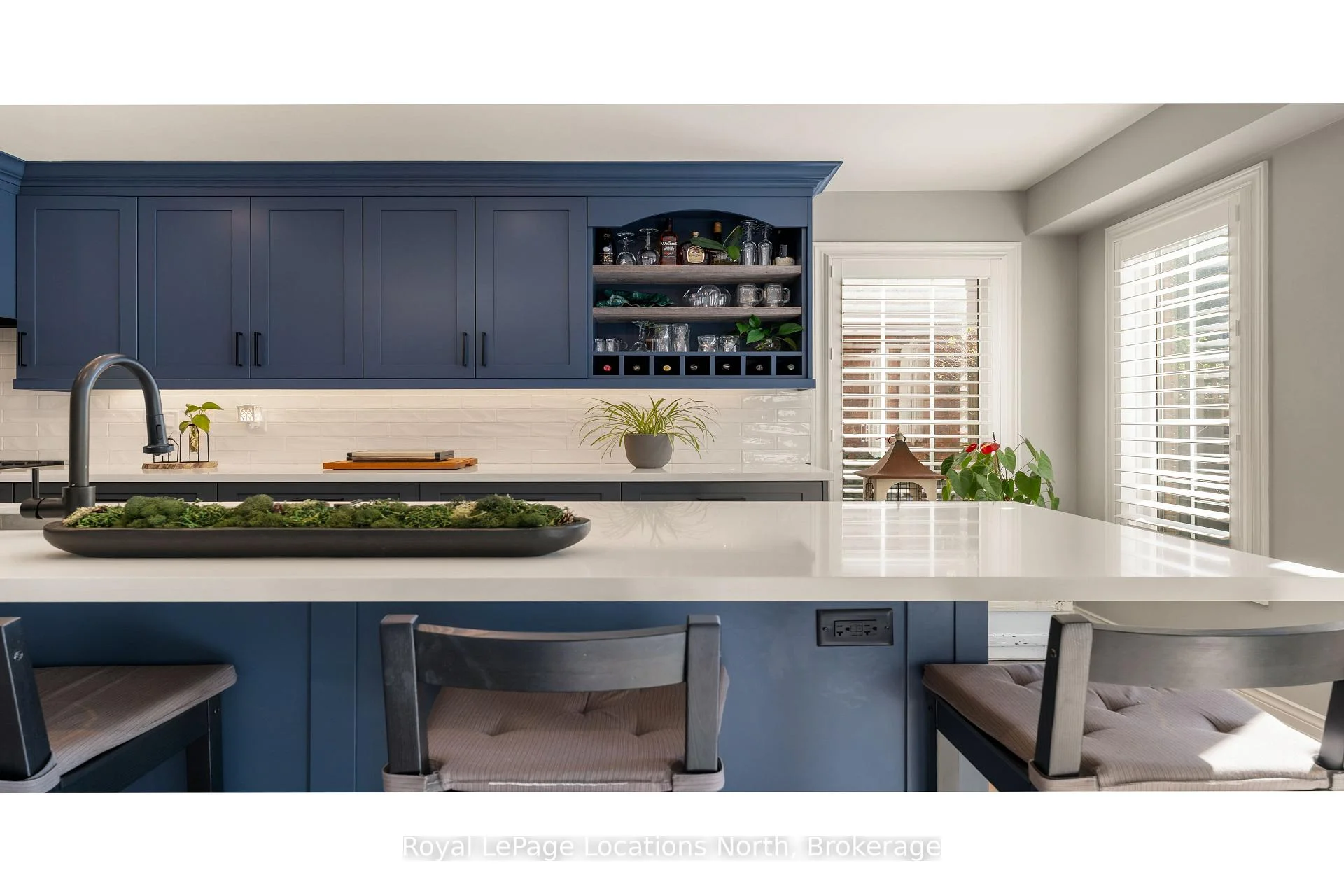 Photo 9 of 20 Highlands Crescent, Collingwood — HOMEH