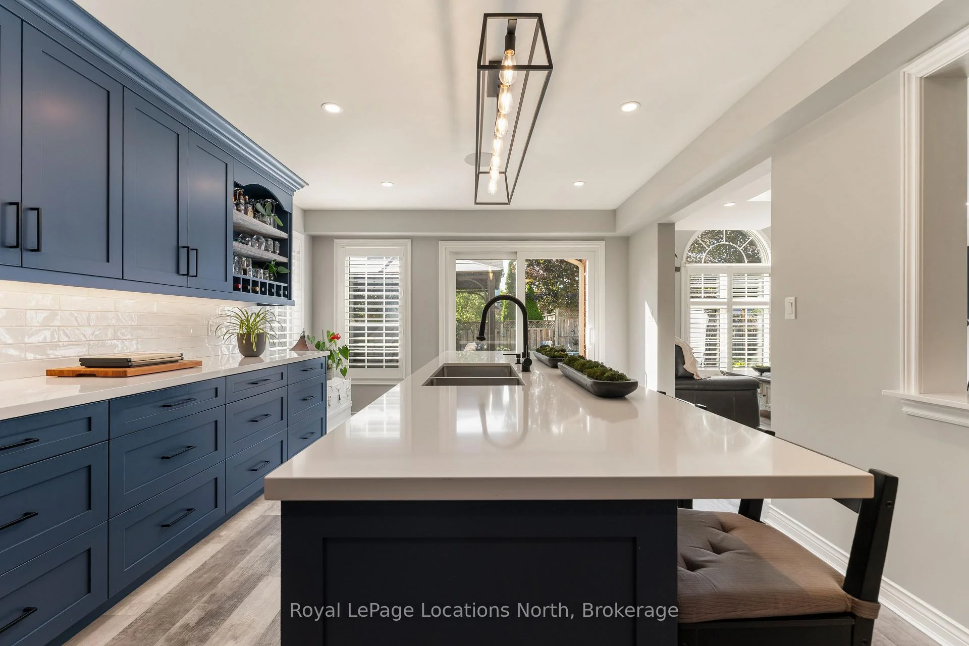 Photo 16 of 20 Highlands Crescent, Collingwood — HOMEH