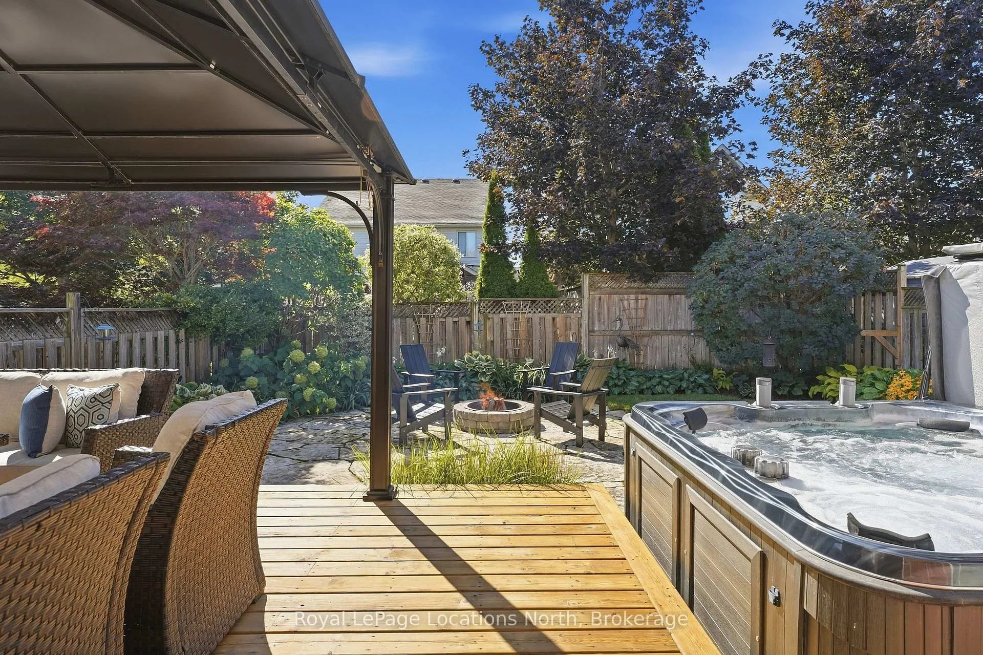 Photo 52 of 20 Highlands Crescent, Collingwood — HOMEH