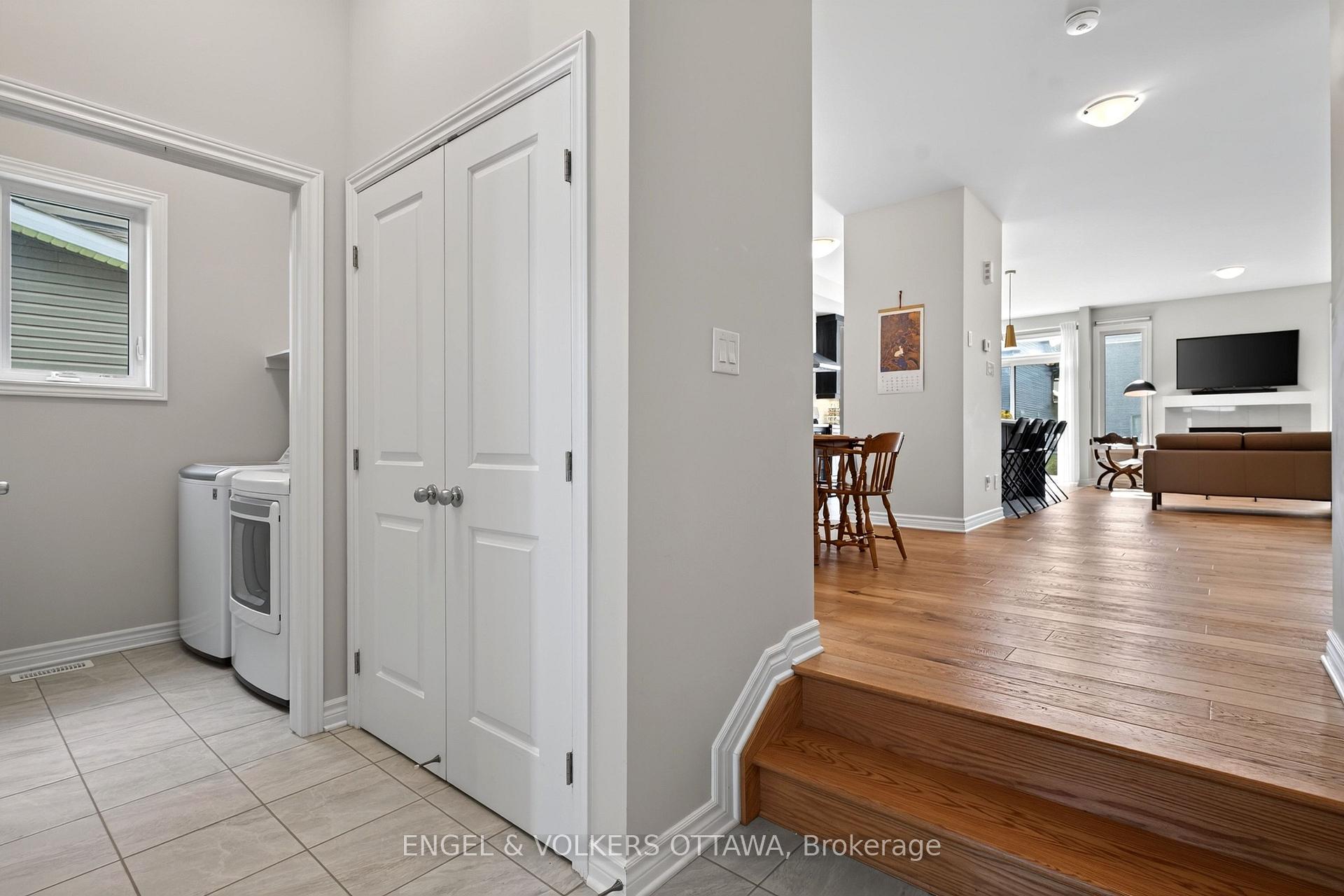 Photo 9 of 920 Lucerne Drive, Russell, Embrun — HOMEH