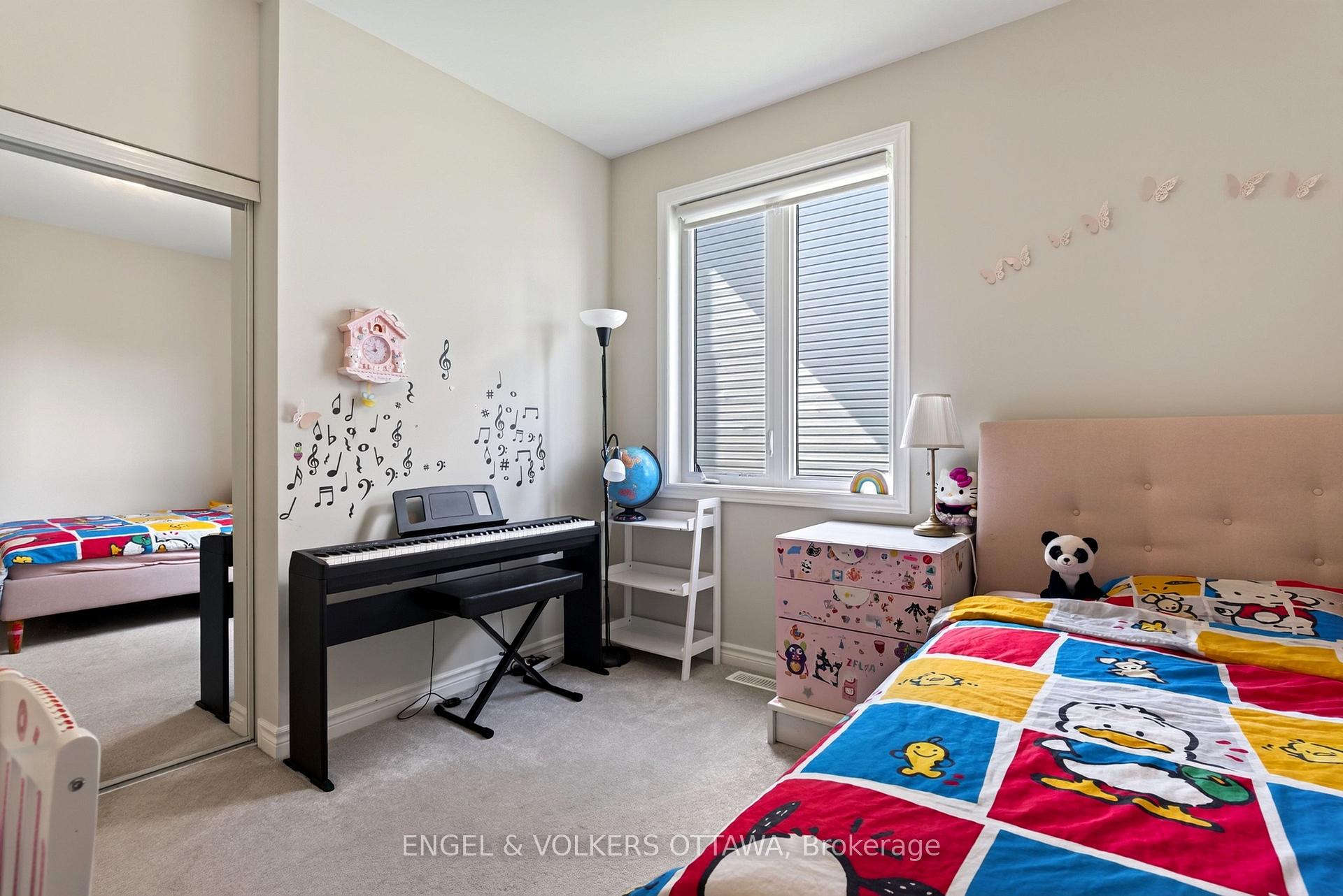 Photo 33 of 920 Lucerne Drive, Russell, Embrun — HOMEH