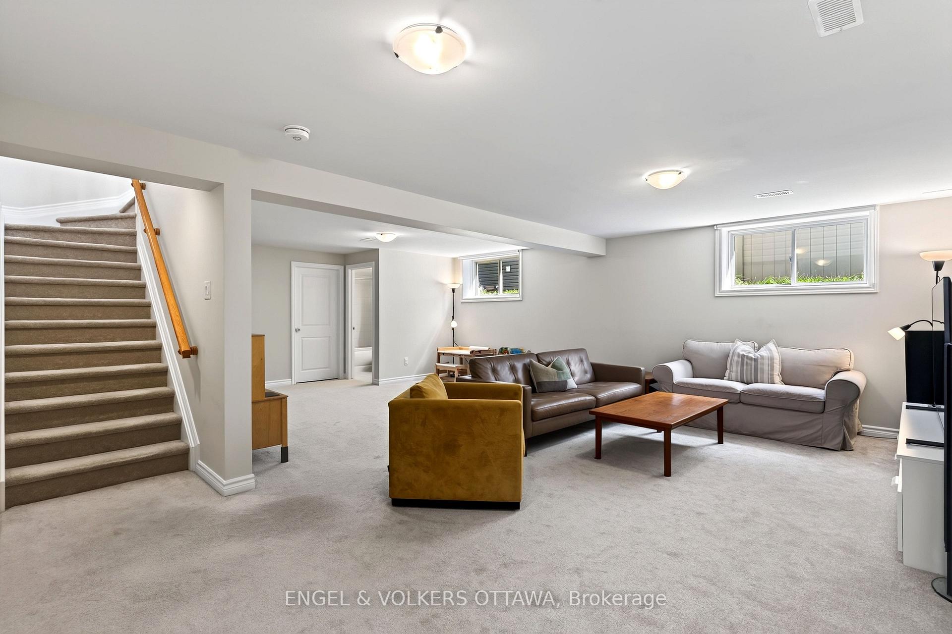 Photo 35 of 920 Lucerne Drive, Russell, Embrun — HOMEH