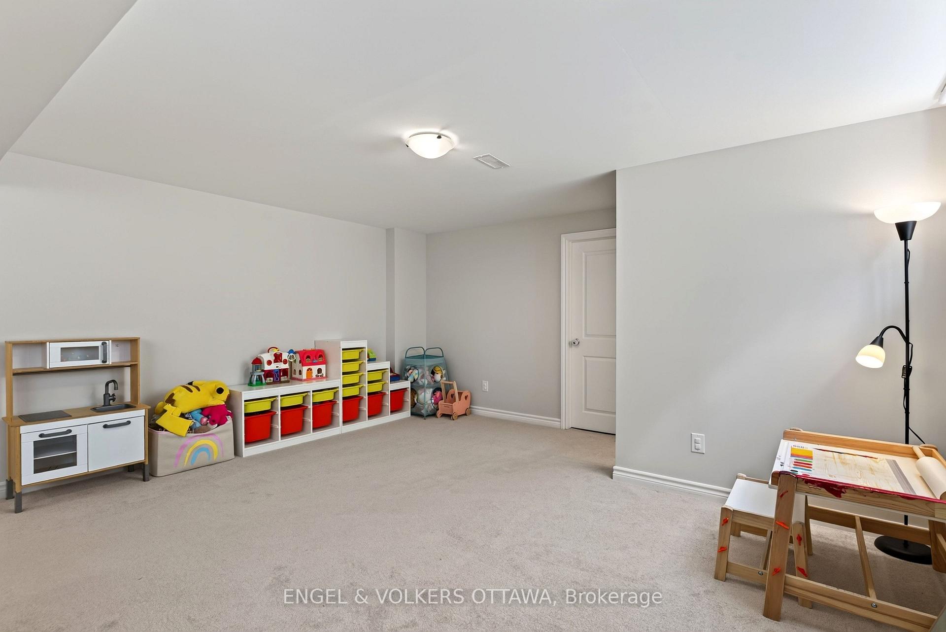 Photo 39 of 920 Lucerne Drive, Russell, Embrun — HOMEH