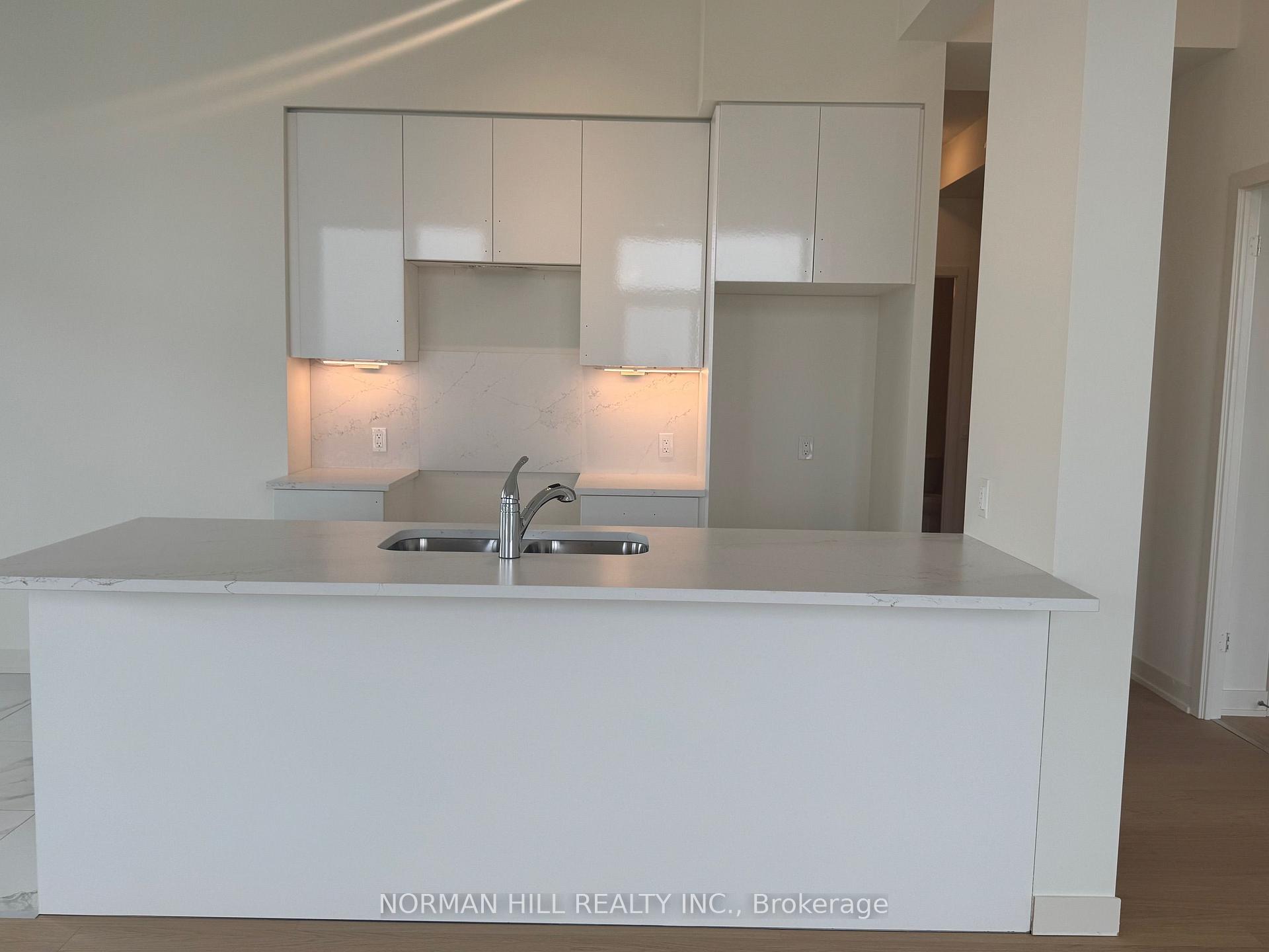 Photo 19 of Unit PH119, 4955 Yonge Street, North York, Willowdale East — HOMEH