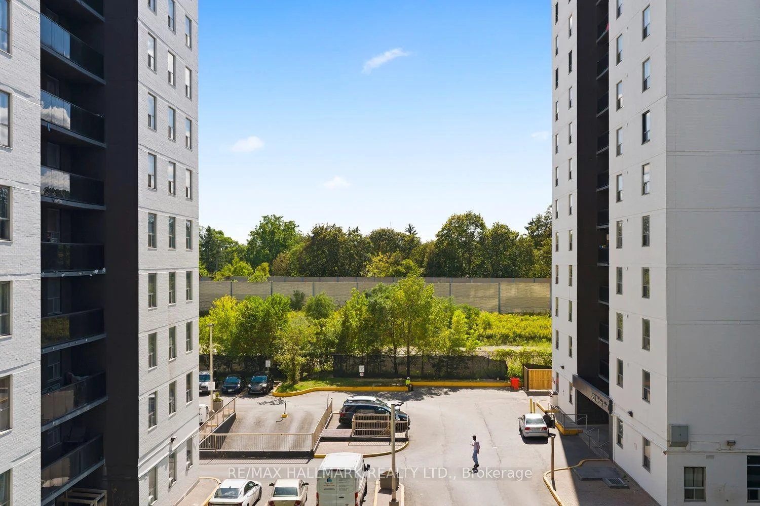 Photo 18 of Unit 506, 2464 Weston Road, North York, Weston — HOMEH