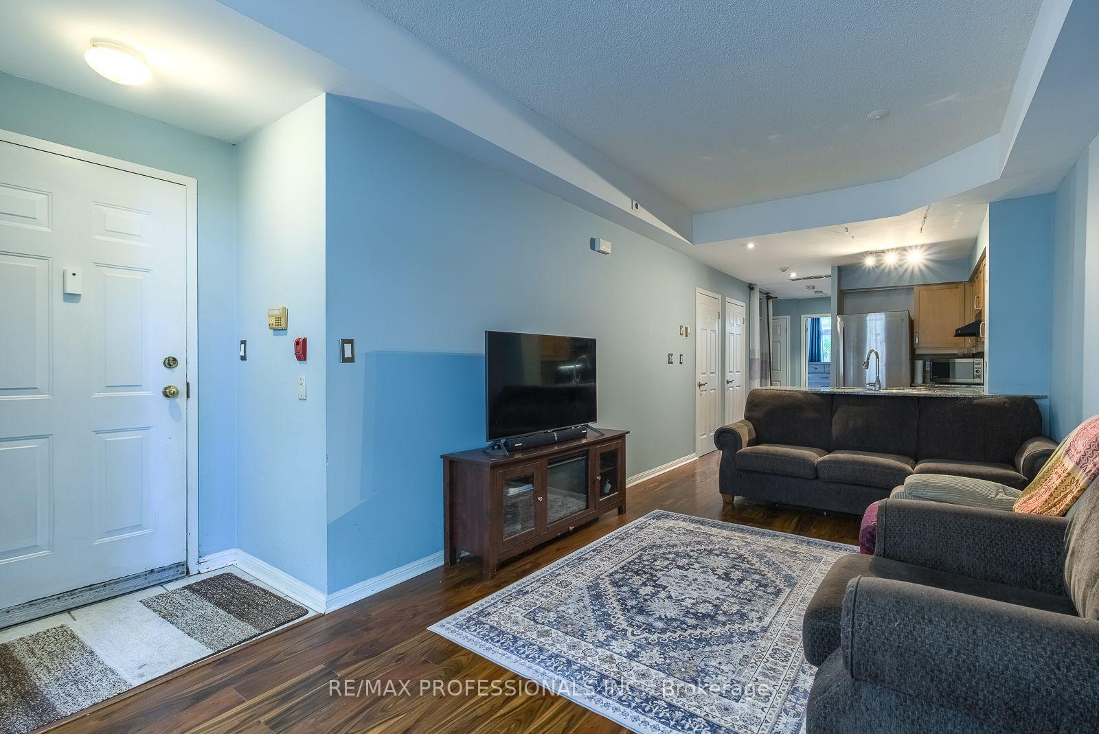 Photo 8 of Unit 232, 30 Stadium Road, Toronto, Niagara — HOMEH