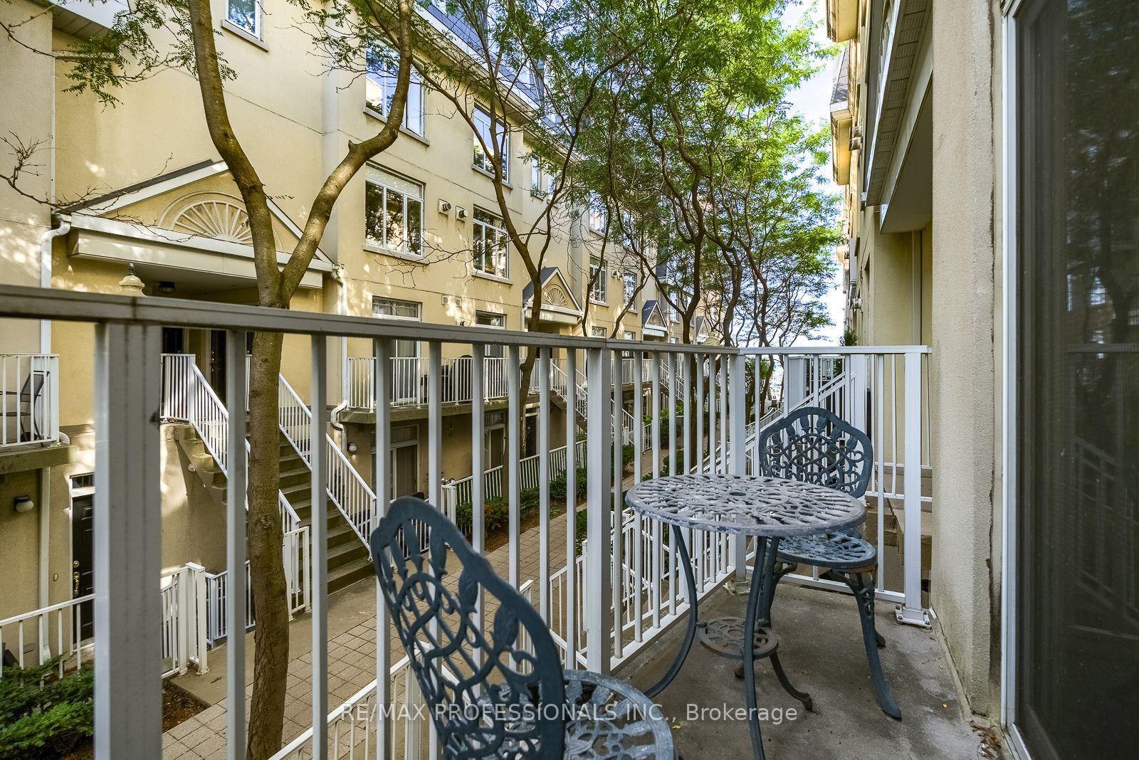 Photo 14 of Unit 232, 30 Stadium Road, Toronto, Niagara — HOMEH