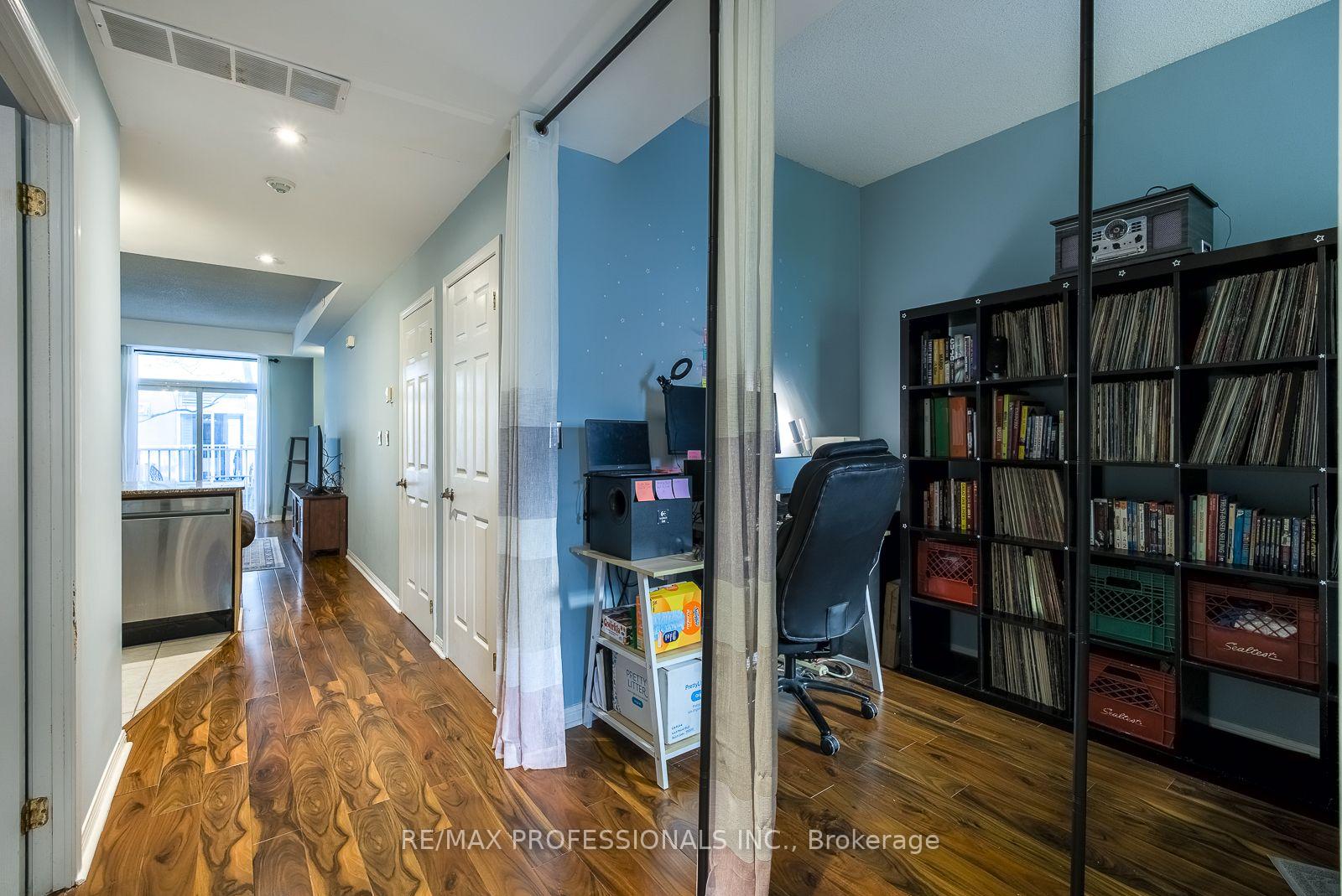 Photo 18 of Unit 232, 30 Stadium Road, Toronto, Niagara — HOMEH