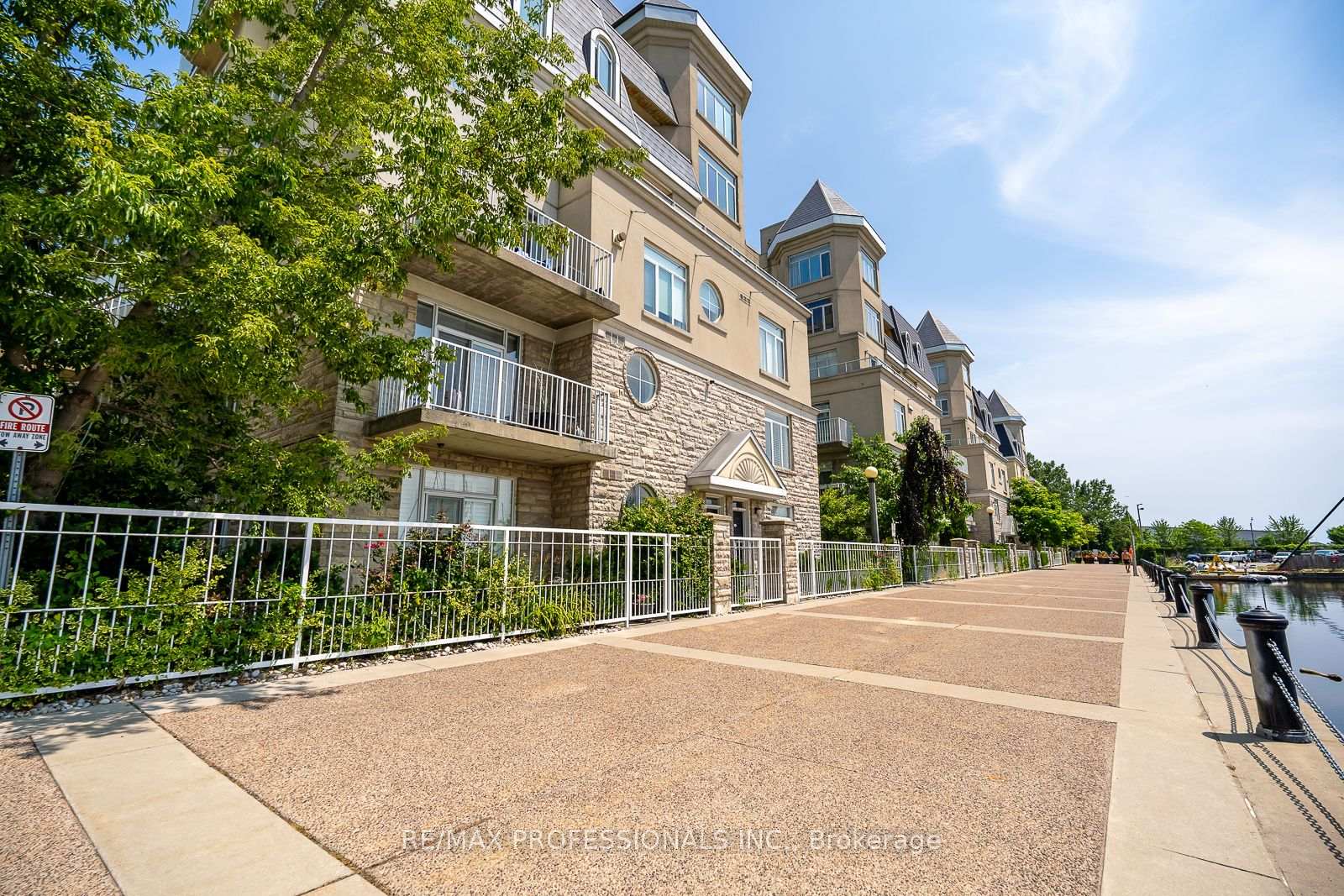 Photo 25 of Unit 232, 30 Stadium Road, Toronto, Niagara — HOMEH