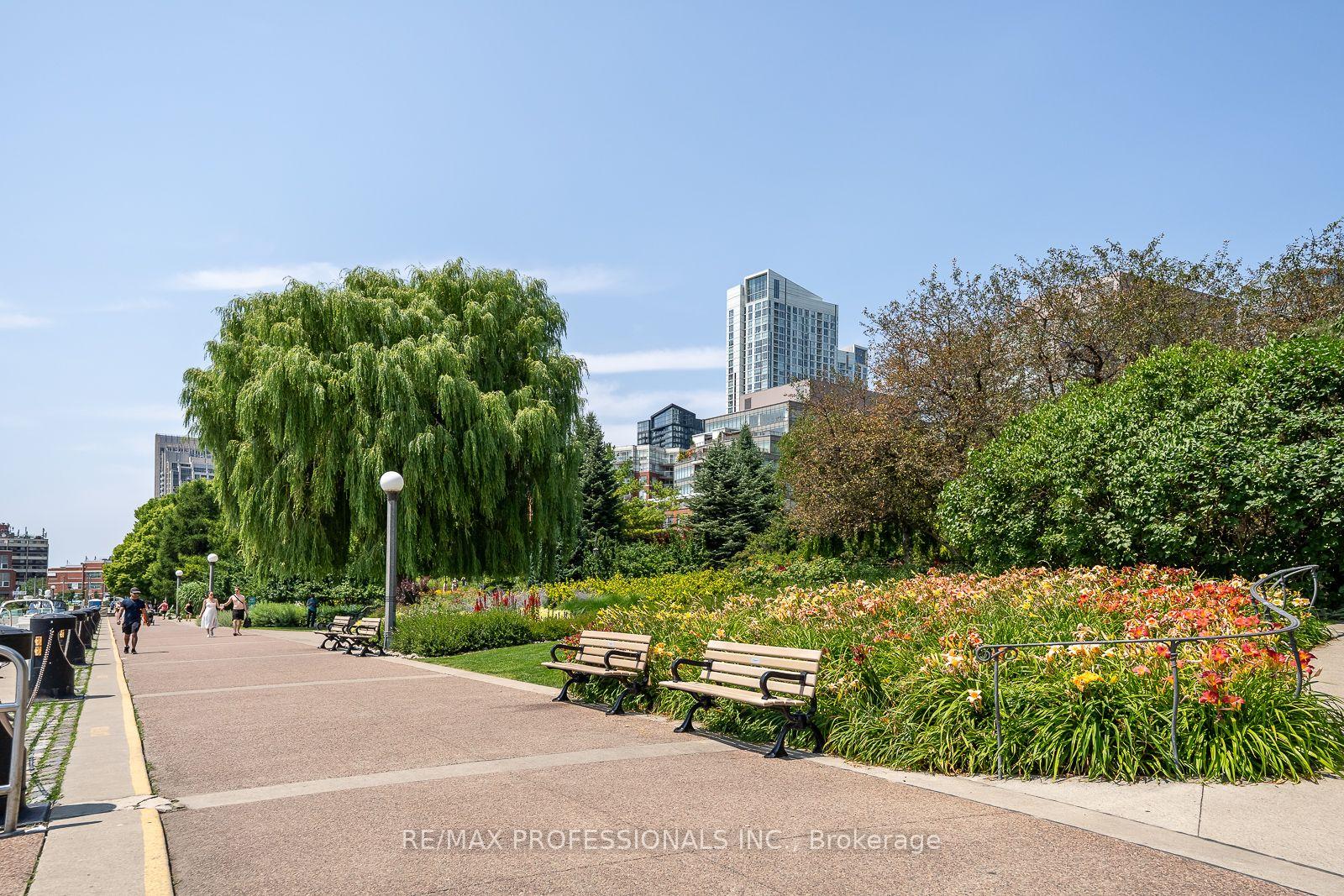 Photo 31 of Unit 232, 30 Stadium Road, Toronto, Niagara — HOMEH
