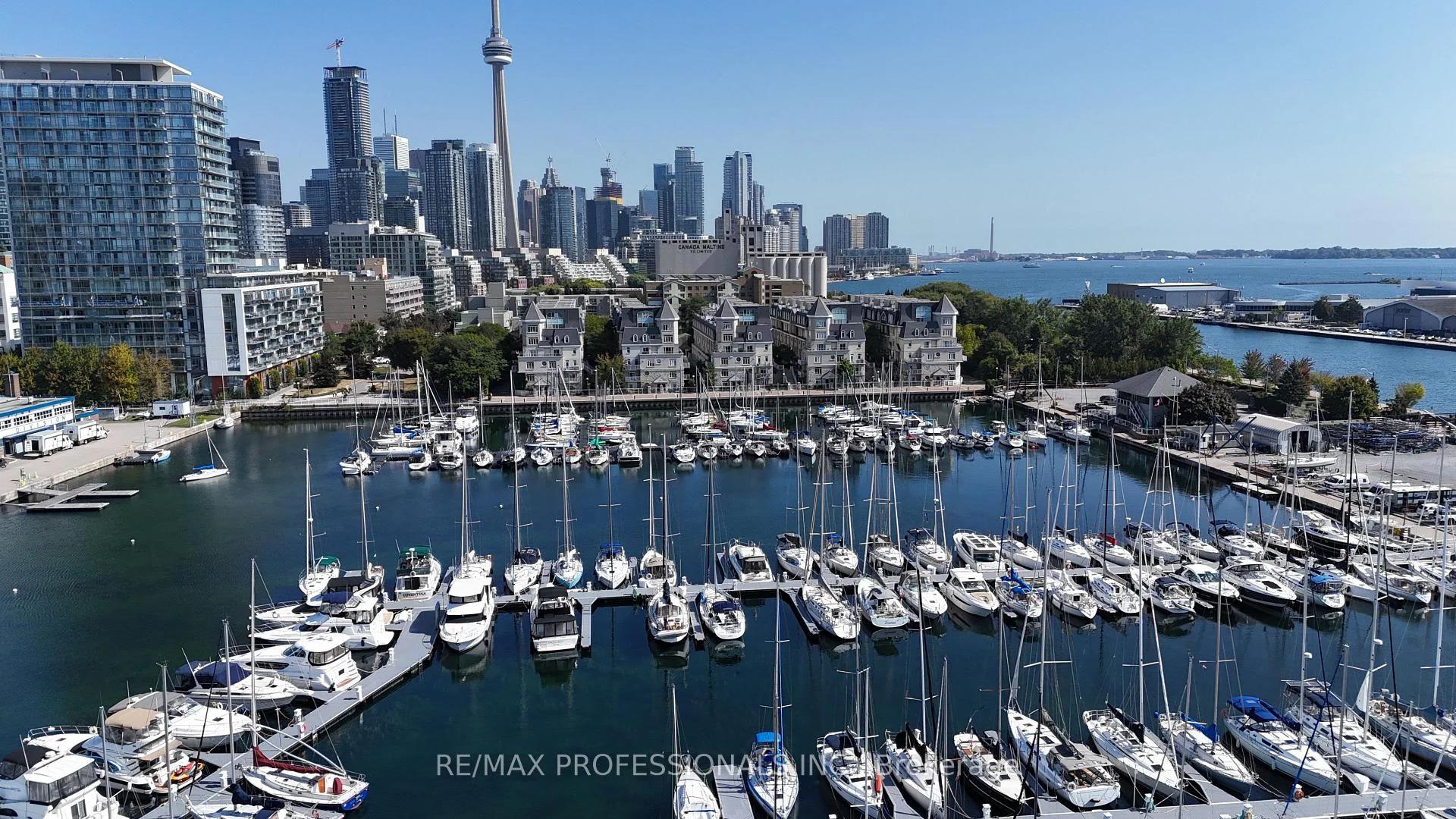 Photo 4 of Unit 232, 30 Stadium Road, Toronto, Niagara — HOMEH