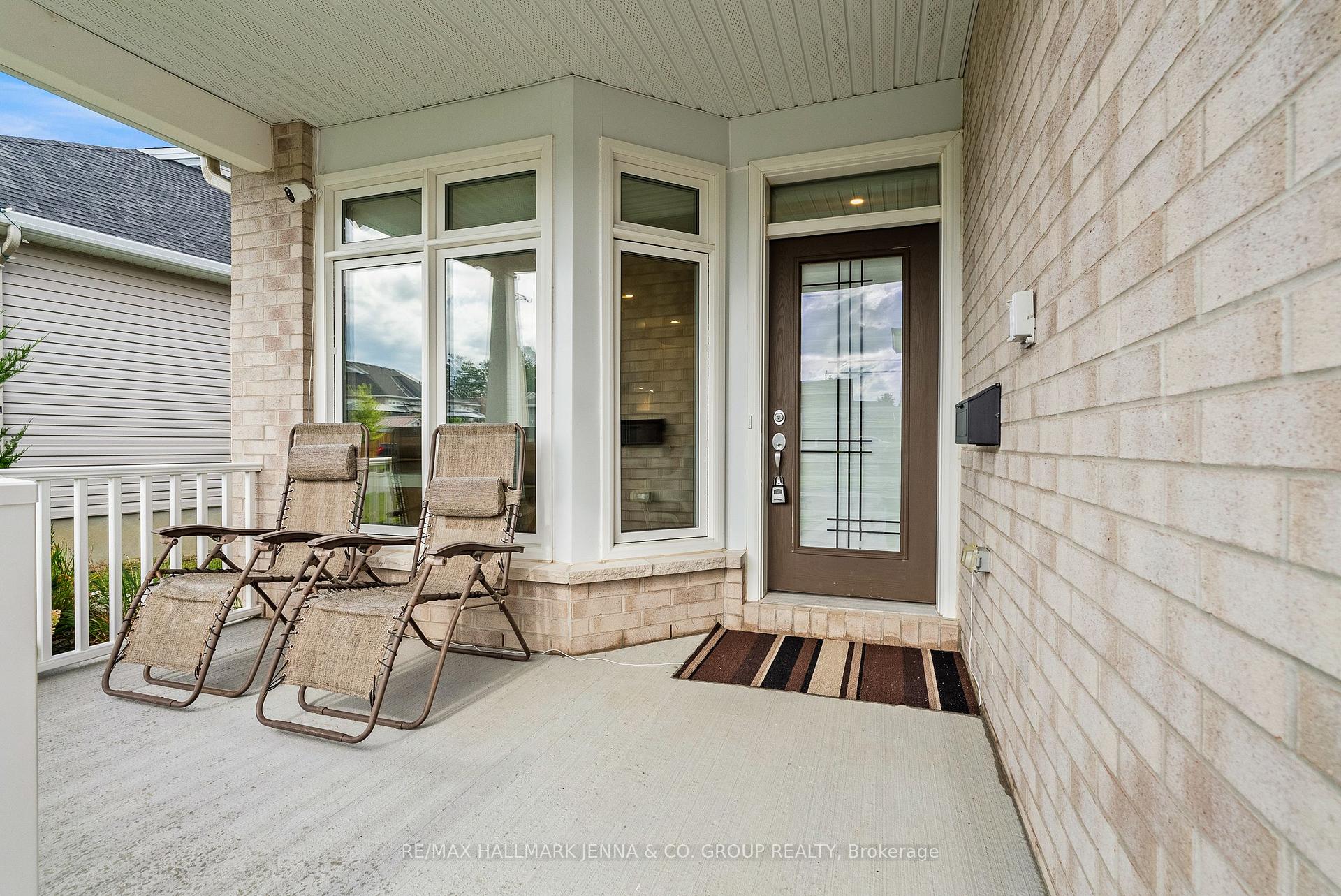 Photo 3 of 56 Kayenta Street, Ottawa, Remainder of Stittsville & Area — HOMEH