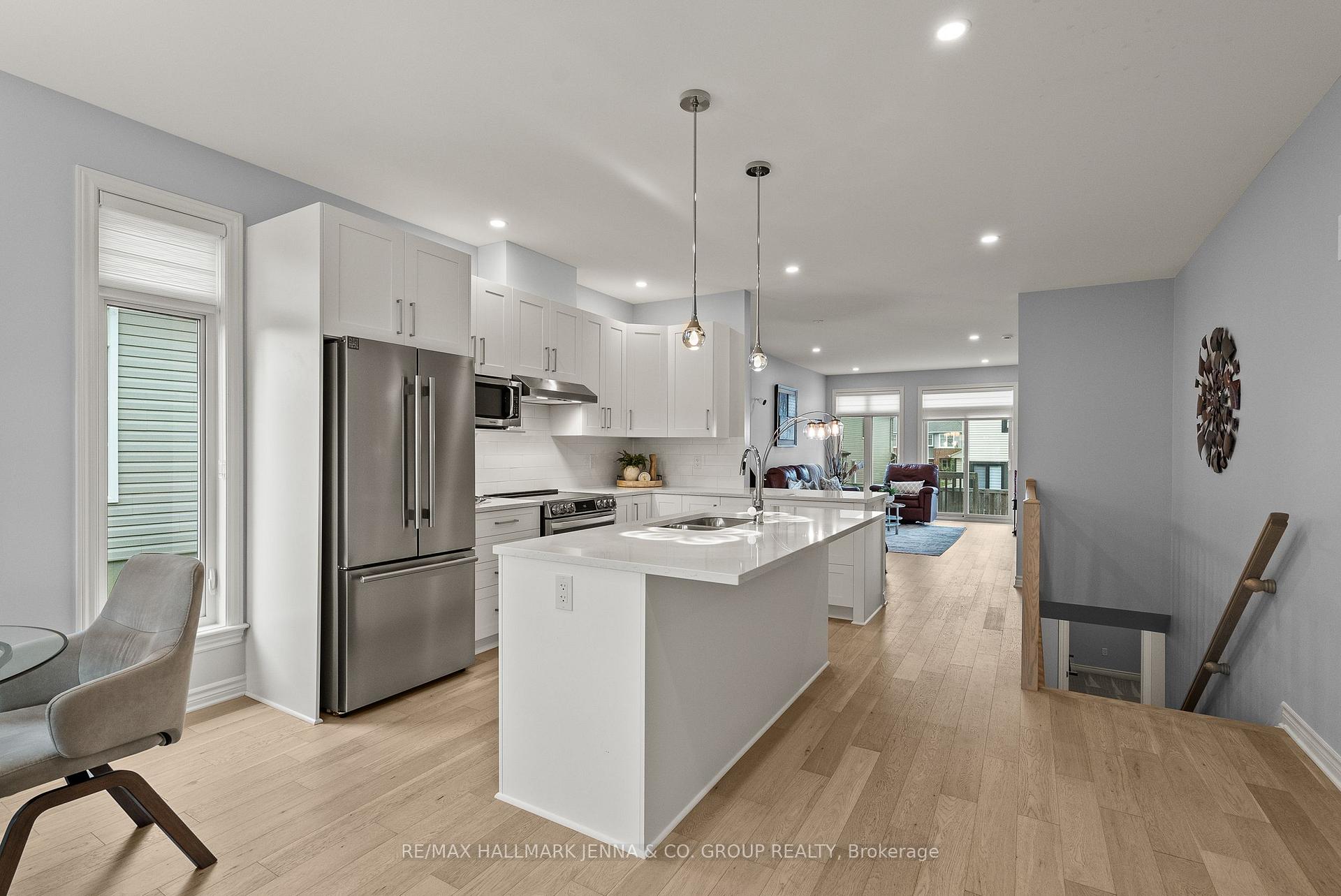 Photo 10 of 56 Kayenta Street, Ottawa, Remainder of Stittsville & Area — HOMEH