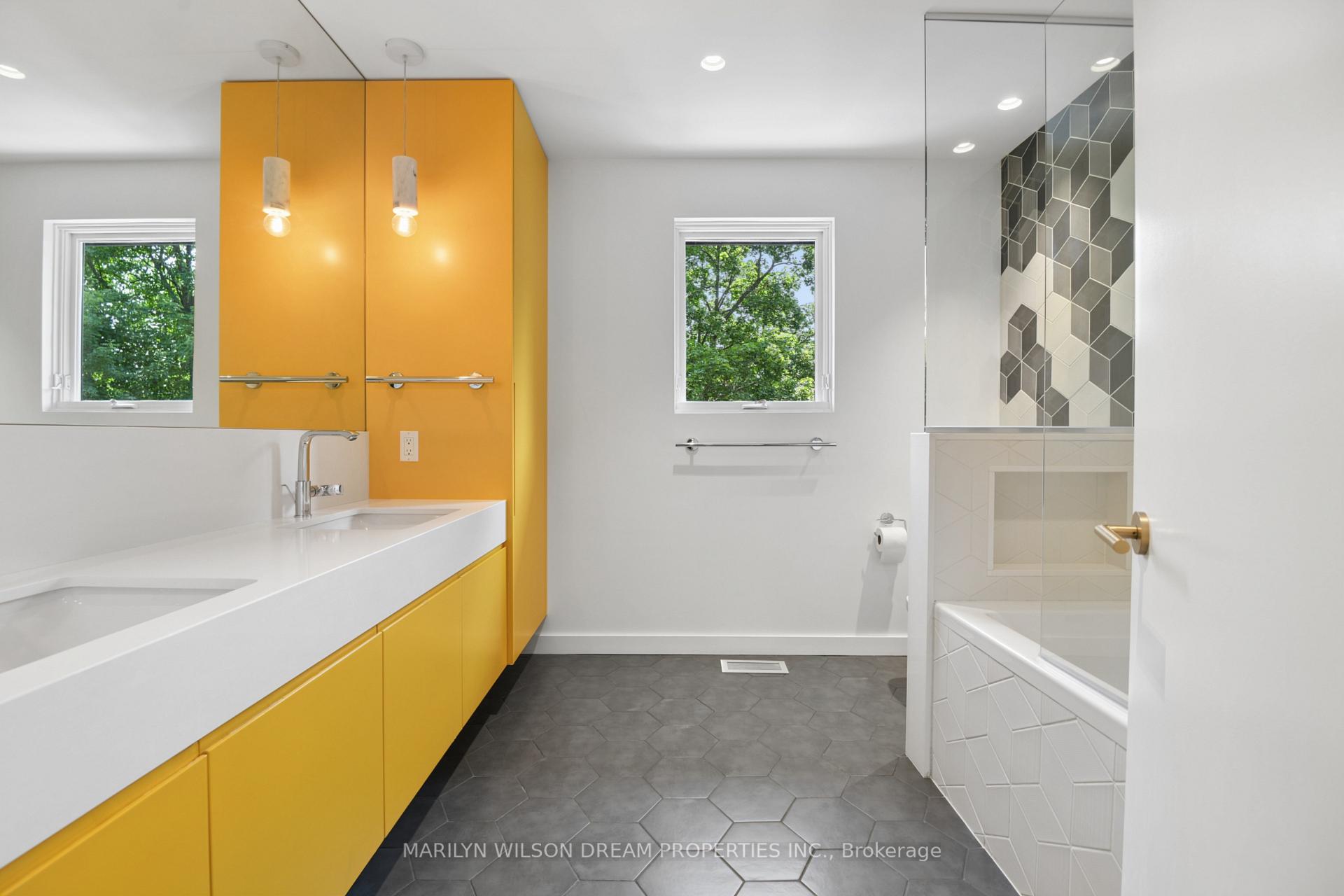 Photo 42 of 446 Cloverdale Road, Ottawa, Rockcliffe — HOMEH