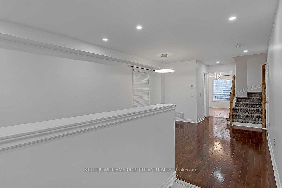 Photo 4 of 12 Bloomsbury Road, Markham, Greensborough — HOMEH