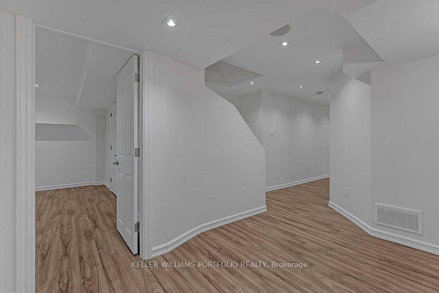 Photo 36 of 12 Bloomsbury Road, Markham, Greensborough — HOMEH