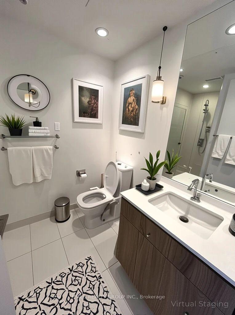 Photo 5 of Unit 2107, 60 Colborne Street, Toronto, Church-Yonge Corridor — HOMEH