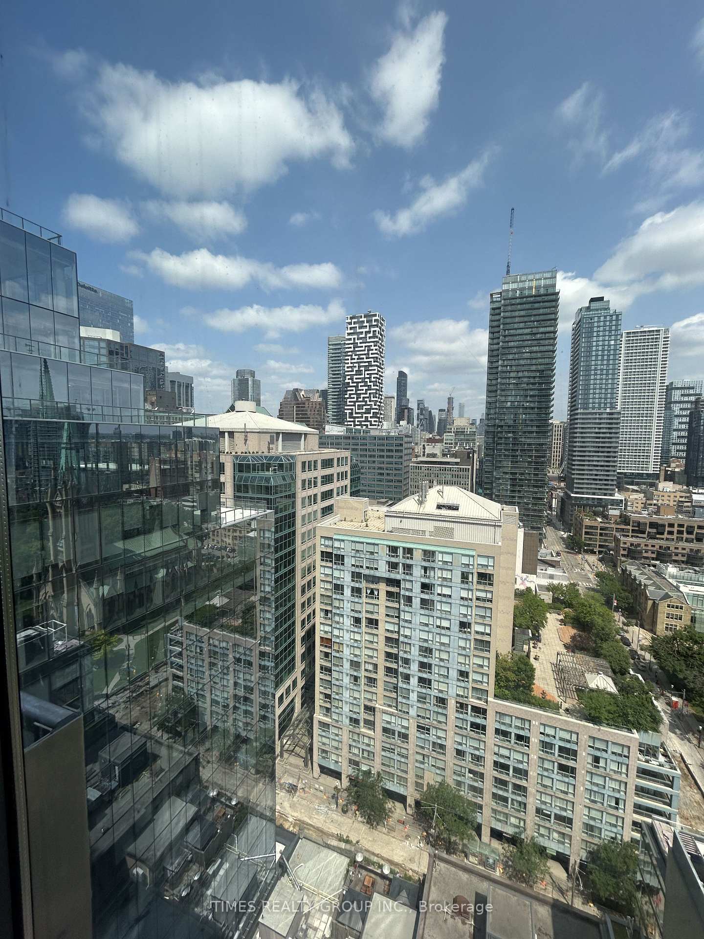 Photo 9 of Unit 2107, 60 Colborne Street, Toronto, Church-Yonge Corridor — HOMEH