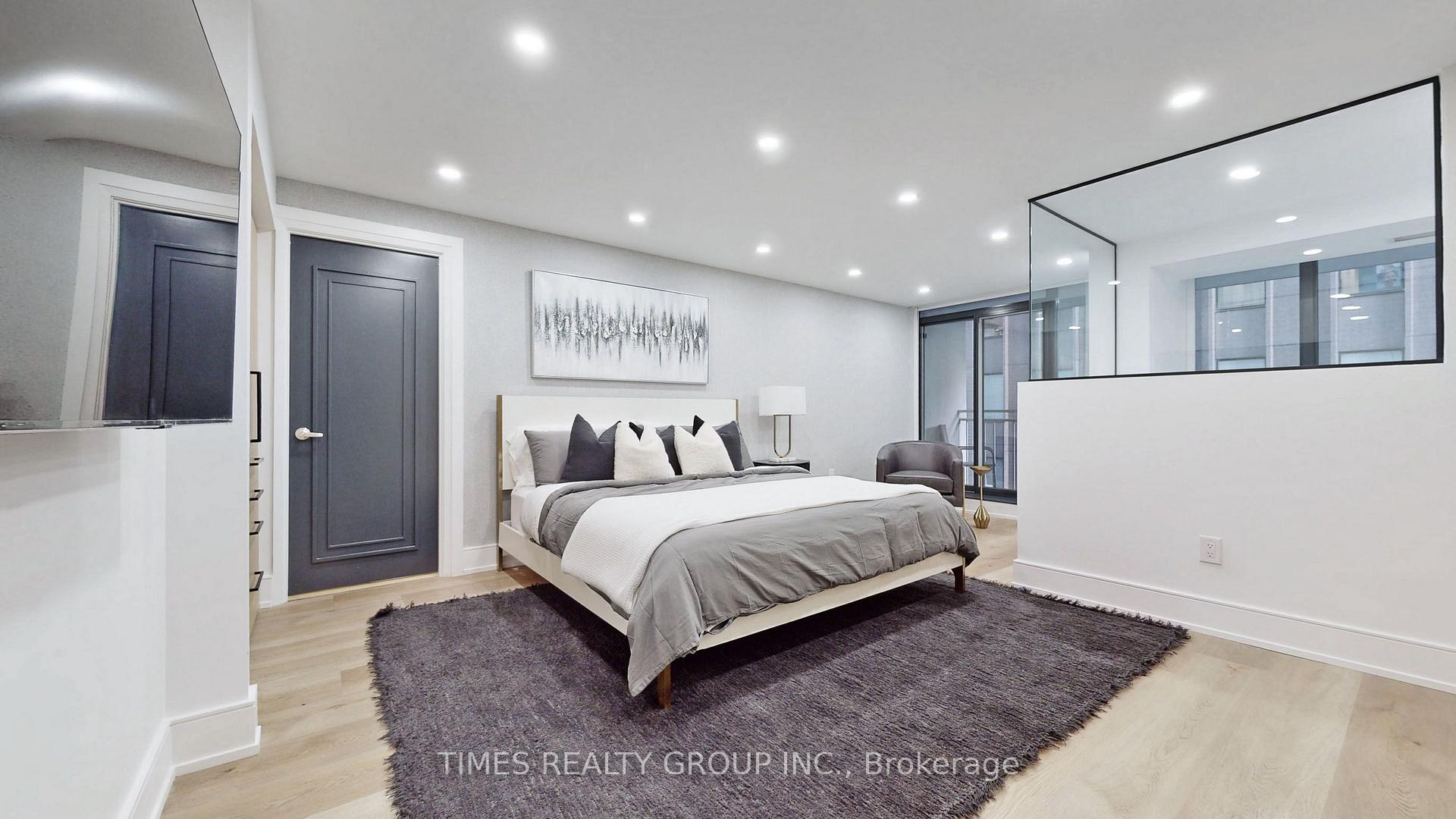 Photo 5 of Unit 504, 80 Cumberland Street, Toronto, The Annex — HOMEH