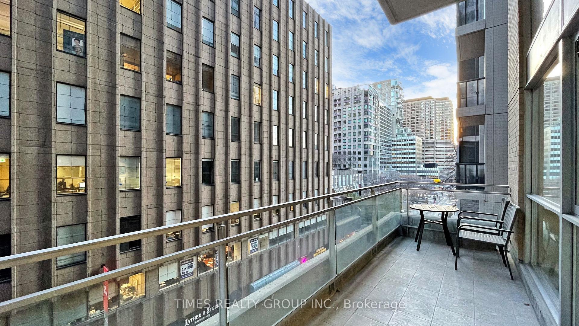 Photo 9 of Unit 504, 80 Cumberland Street, Toronto, The Annex — HOMEH