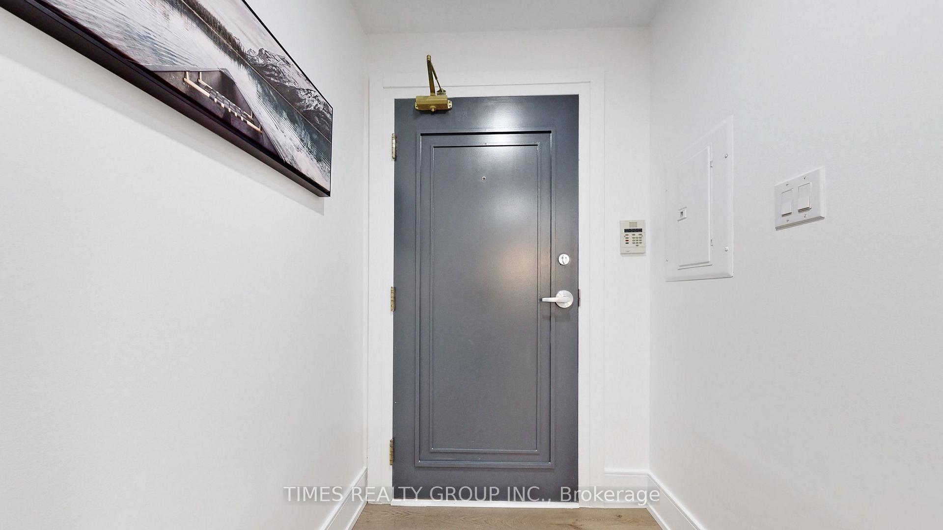 Photo 10 of Unit 504, 80 Cumberland Street, Toronto, The Annex — HOMEH