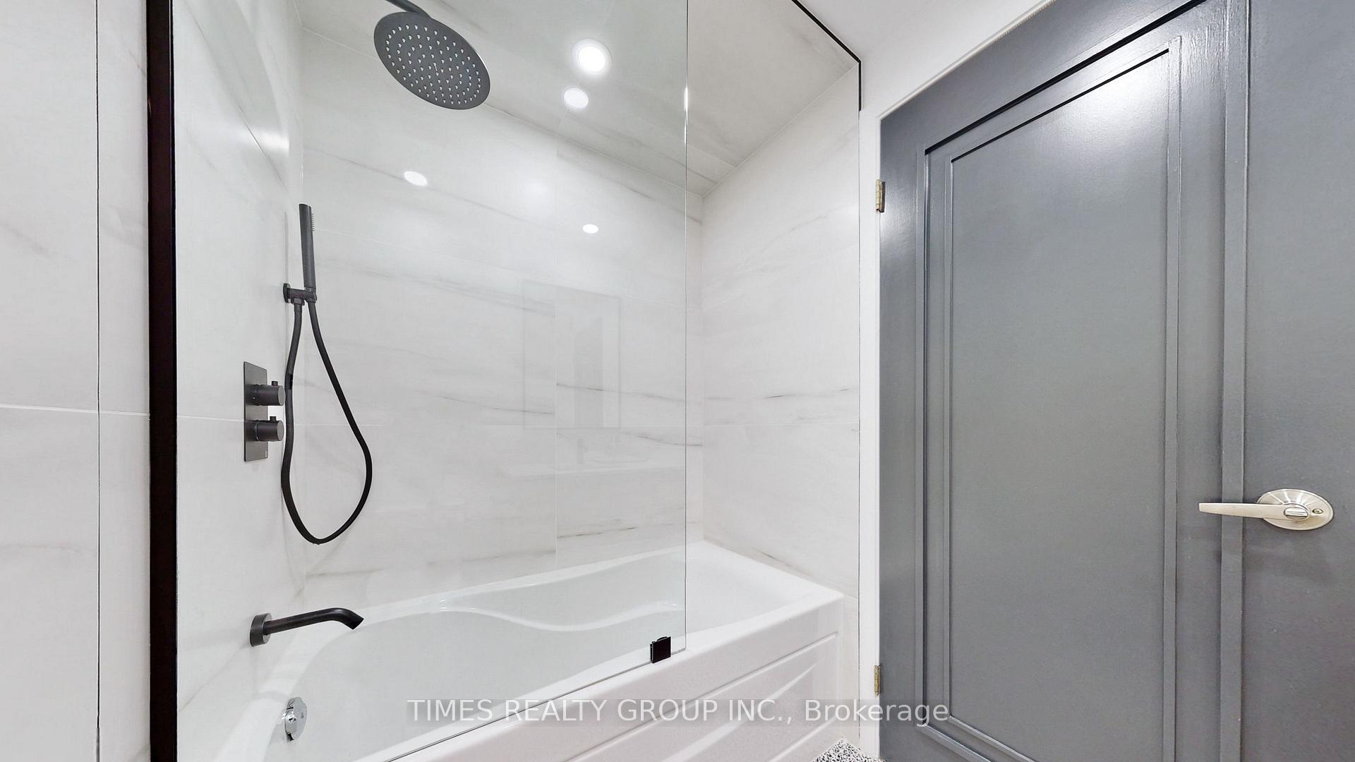Photo 12 of Unit 504, 80 Cumberland Street, Toronto, The Annex — HOMEH