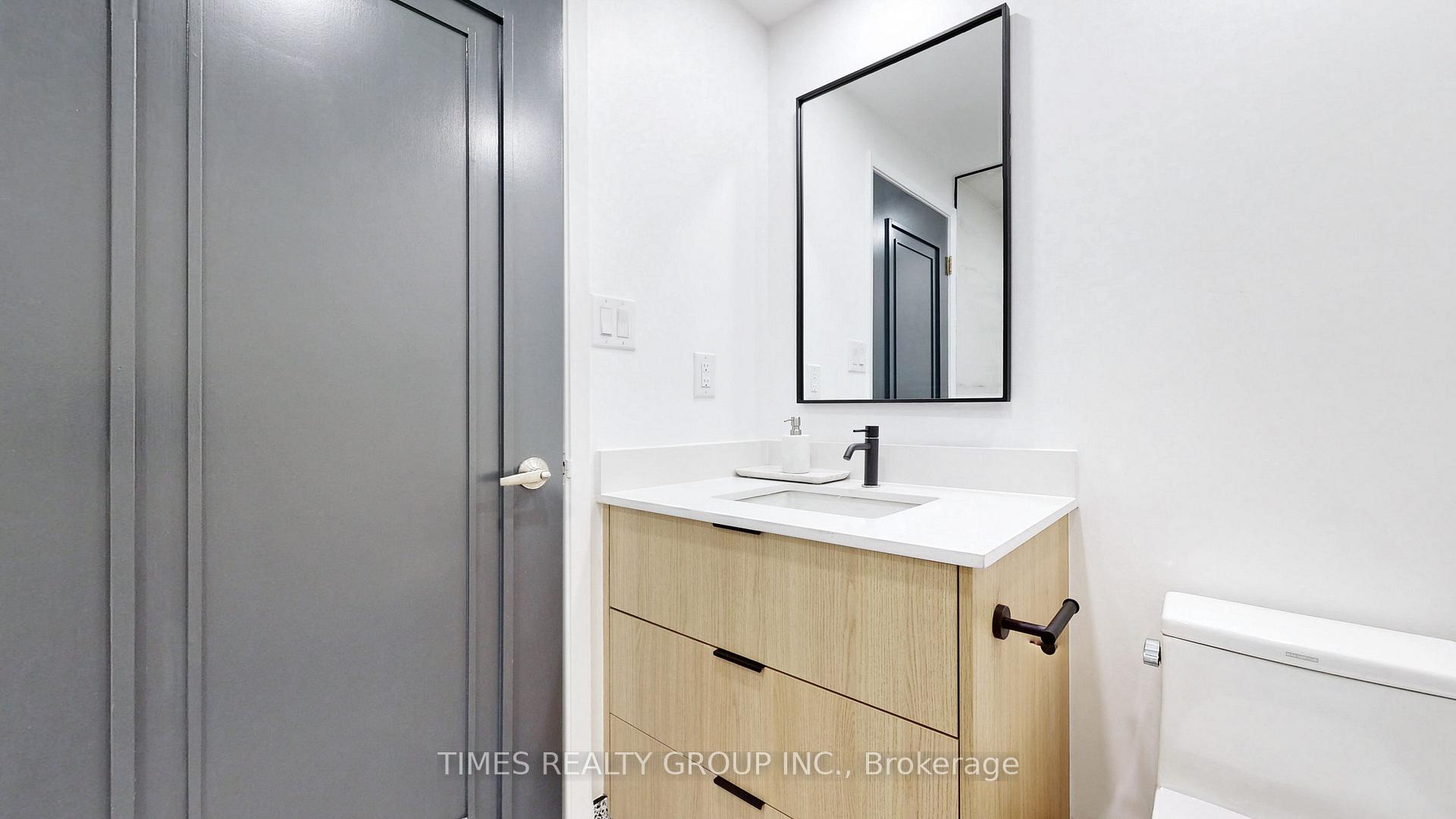 Photo 13 of Unit 504, 80 Cumberland Street, Toronto, The Annex — HOMEH