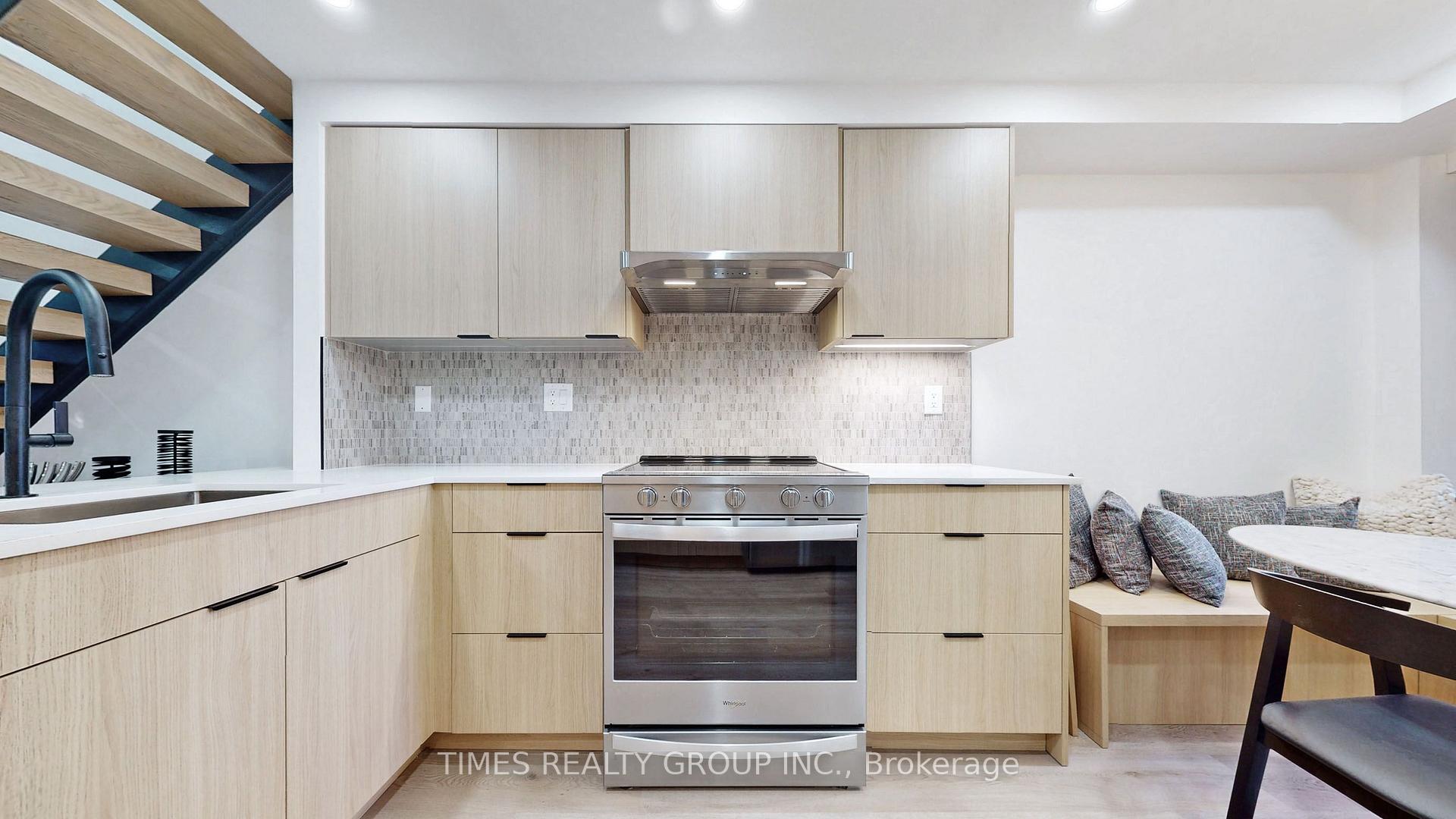 Photo 24 of Unit 504, 80 Cumberland Street, Toronto, The Annex — HOMEH