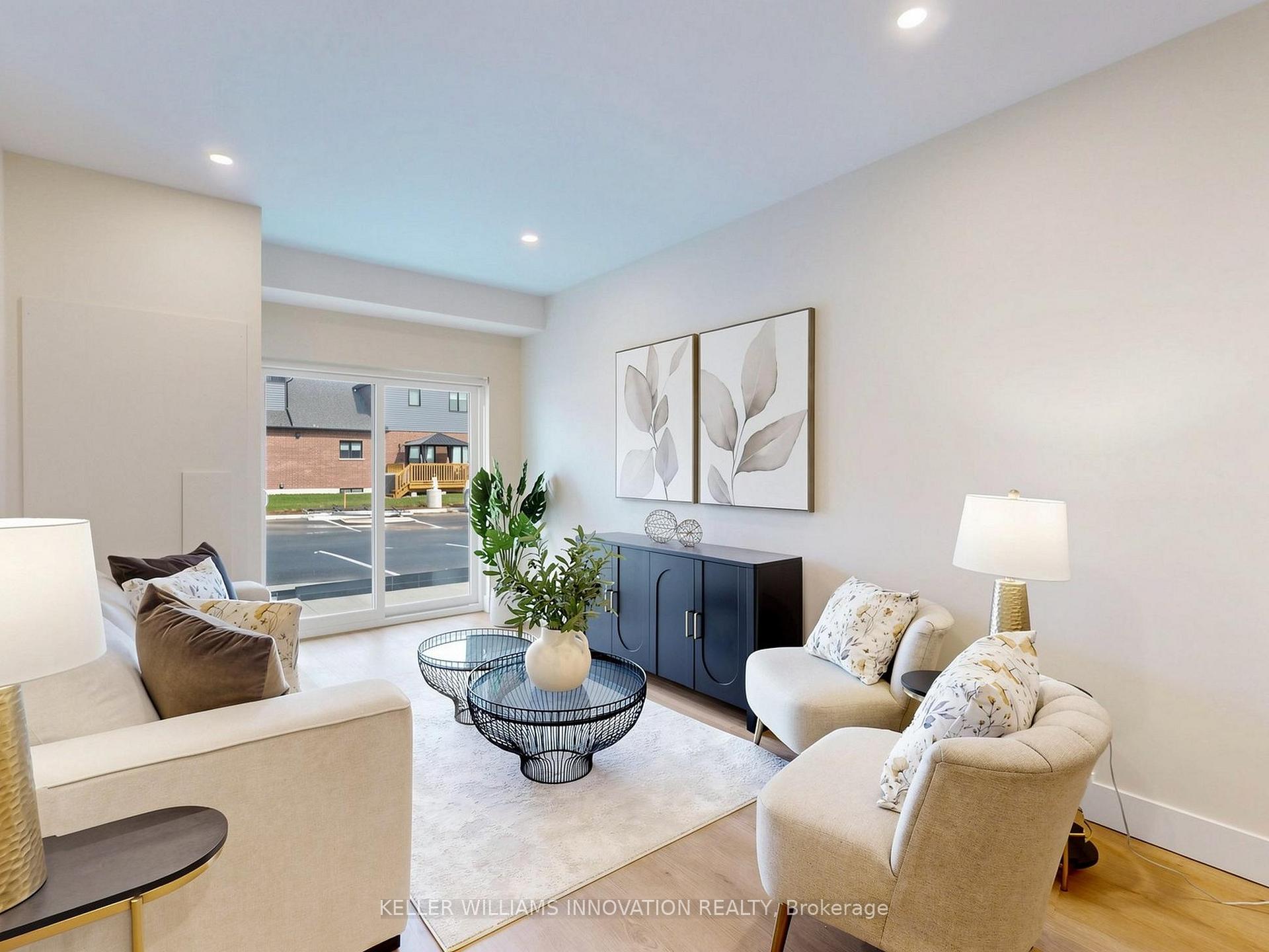 Photo 17 of 935 Twamley Street W, North Perth, Elma — HOMEH