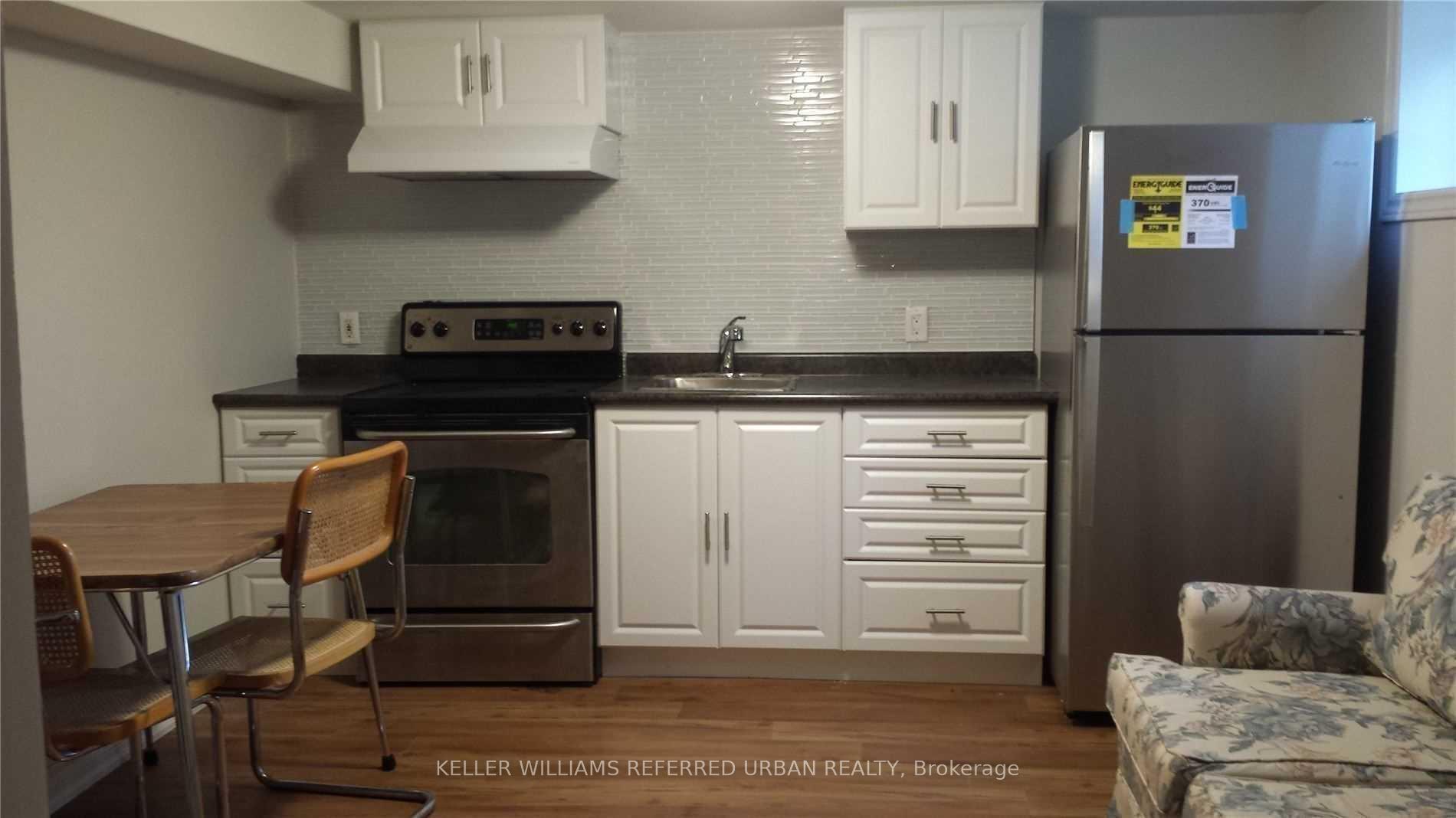 Photo 3 of Unit A, 173 Overbrook Place, North York, Bathurst Manor — HOMEH