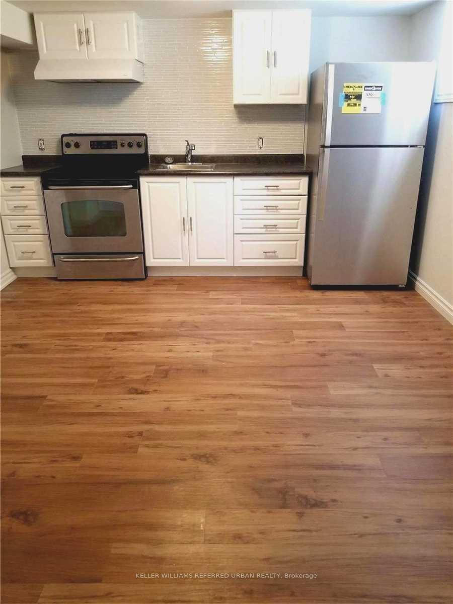 Photo 4 of Unit A, 173 Overbrook Place, North York, Bathurst Manor — HOMEH