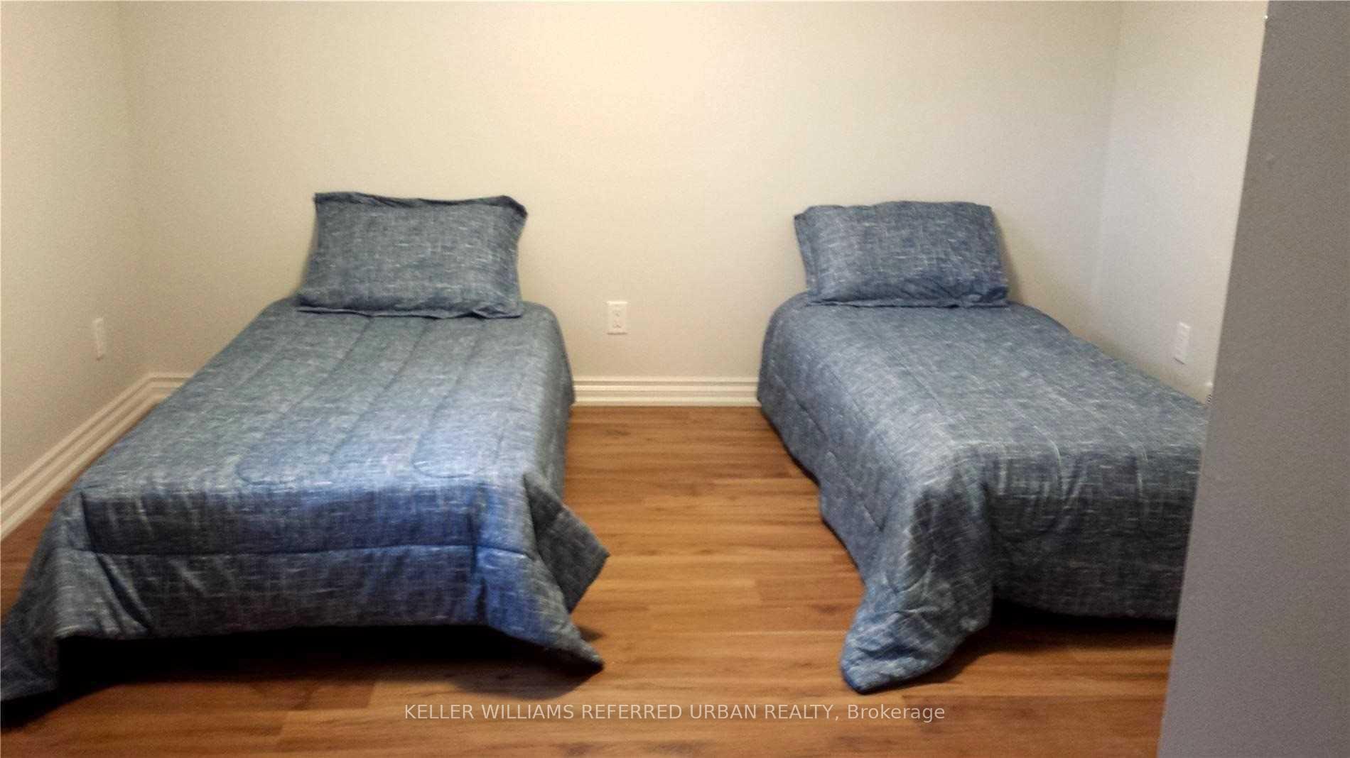 Photo 5 of Unit A, 173 Overbrook Place, North York, Bathurst Manor — HOMEH