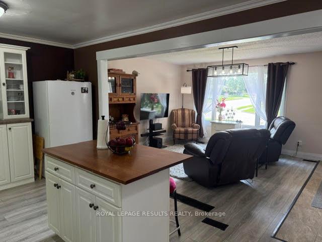 Photo 13 of 2 Northwood Place, St. Thomas — HOMEH