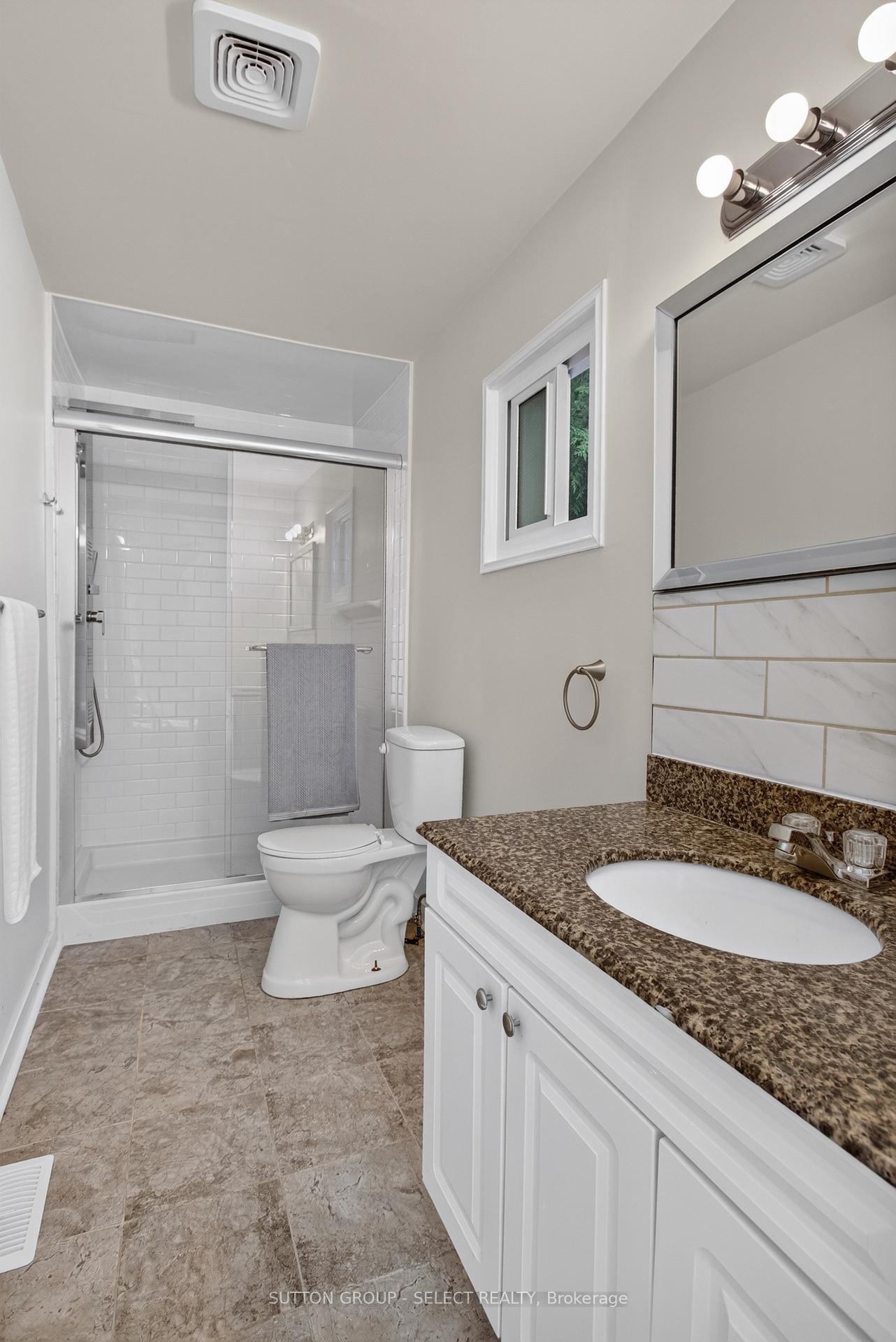 Photo 17 of 1825 Longwoods Drive, Southwest Middlesex, Wardsville — HOMEH