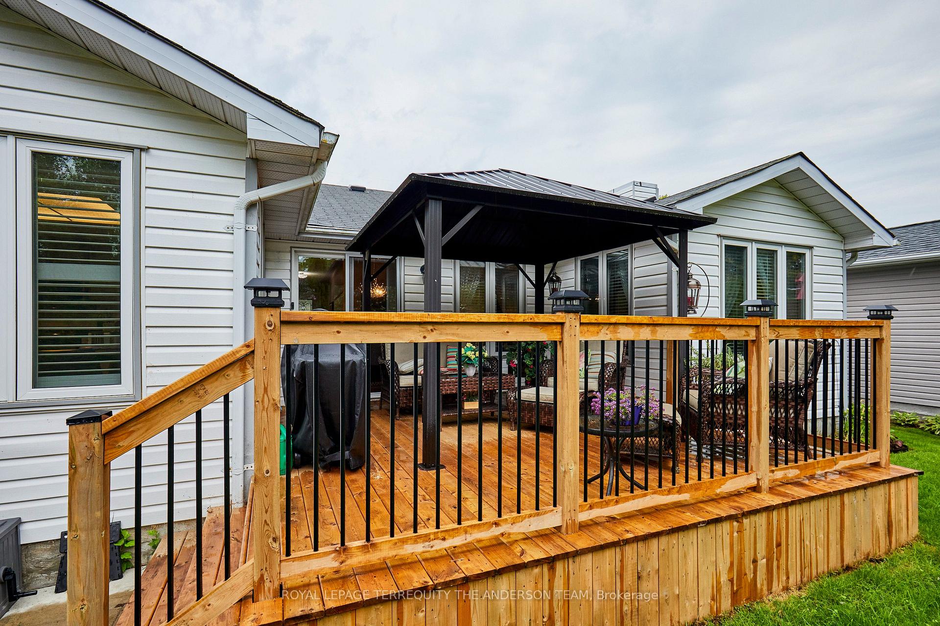 Photo 10 of 81 Wilmot Trail, Clarington, Newcastle — HOMEH