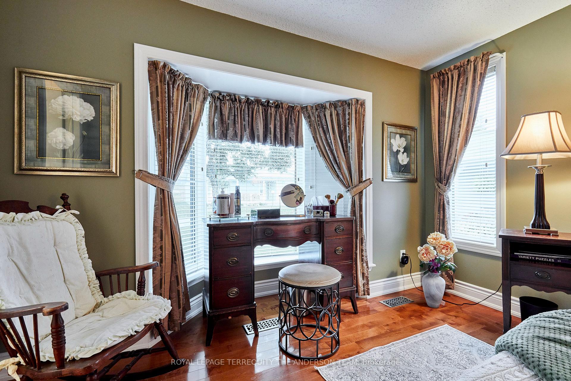 Photo 38 of 81 Wilmot Trail, Clarington, Newcastle — HOMEH
