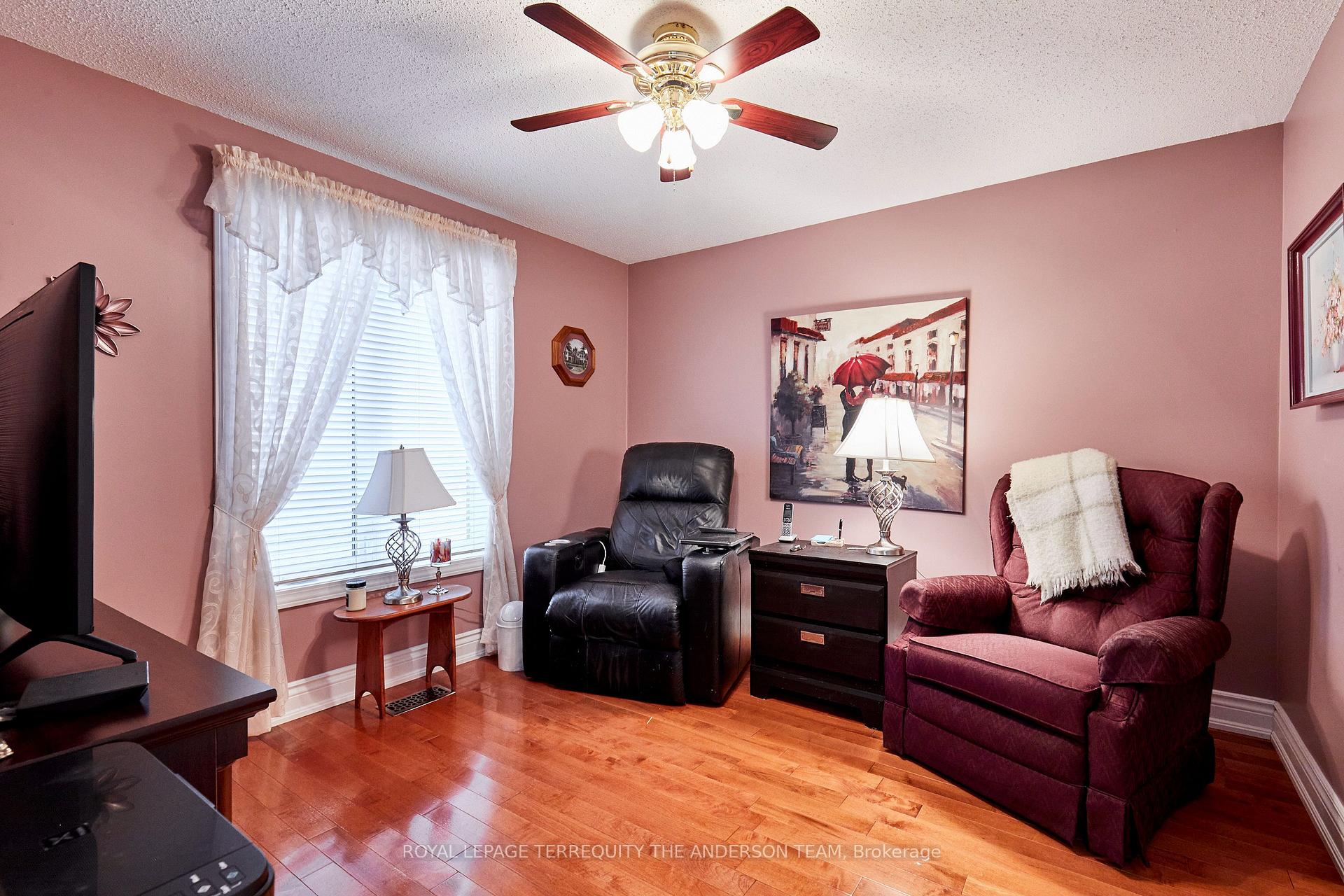 Photo 46 of 81 Wilmot Trail, Clarington, Newcastle — HOMEH