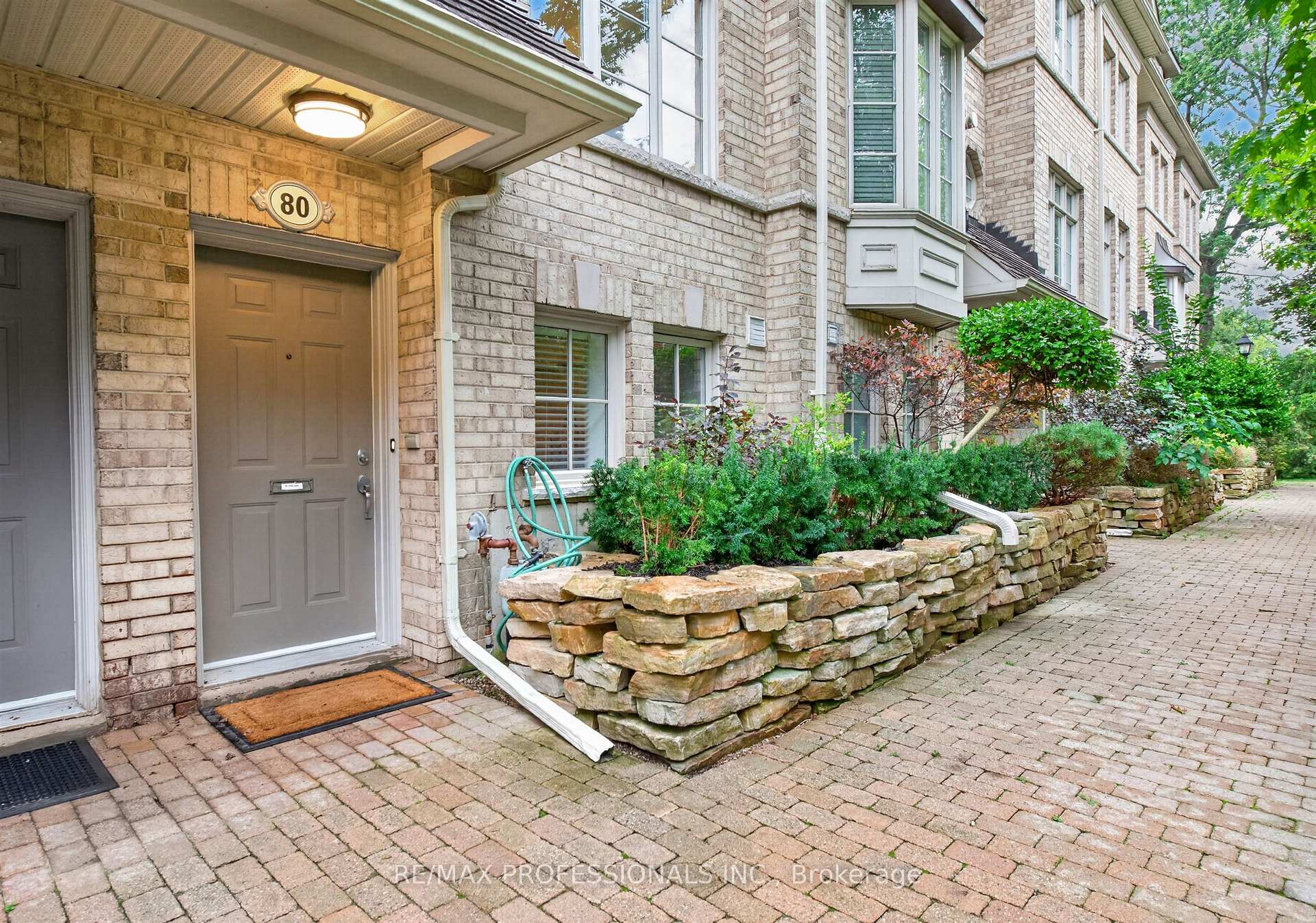 Photo 2 of 80 Furrow Lane, Etobicoke, Islington-City Centre West — HOMEH