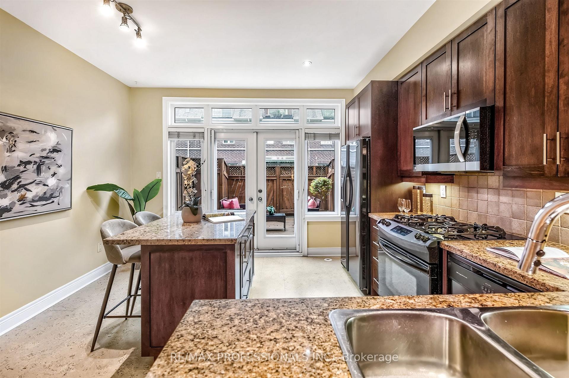 Photo 19 of 80 Furrow Lane, Etobicoke, Islington-City Centre West — HOMEH