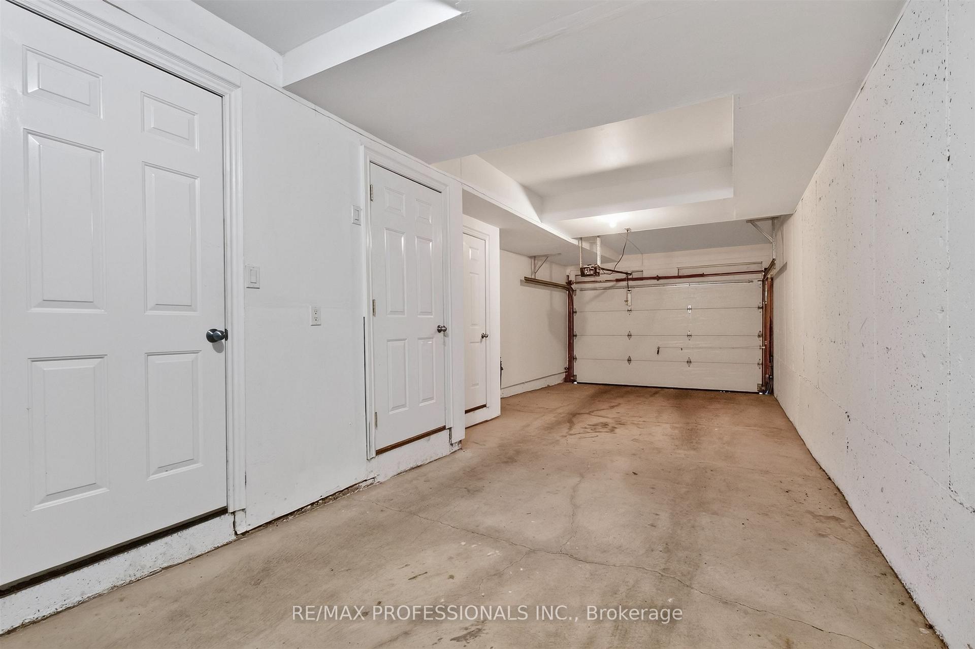 Photo 44 of 80 Furrow Lane, Etobicoke, Islington-City Centre West — HOMEH