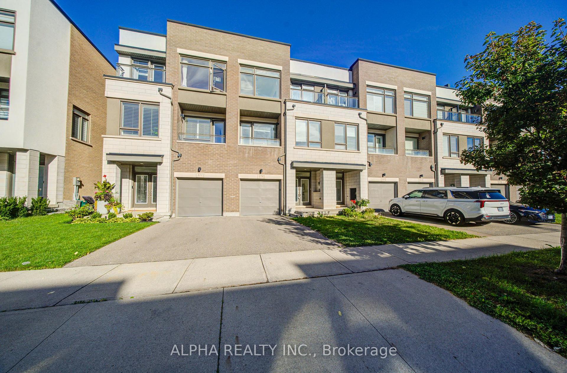 Photo 1 of 179 Squire Crescent, Oakville, Glenorchy — HOMEH