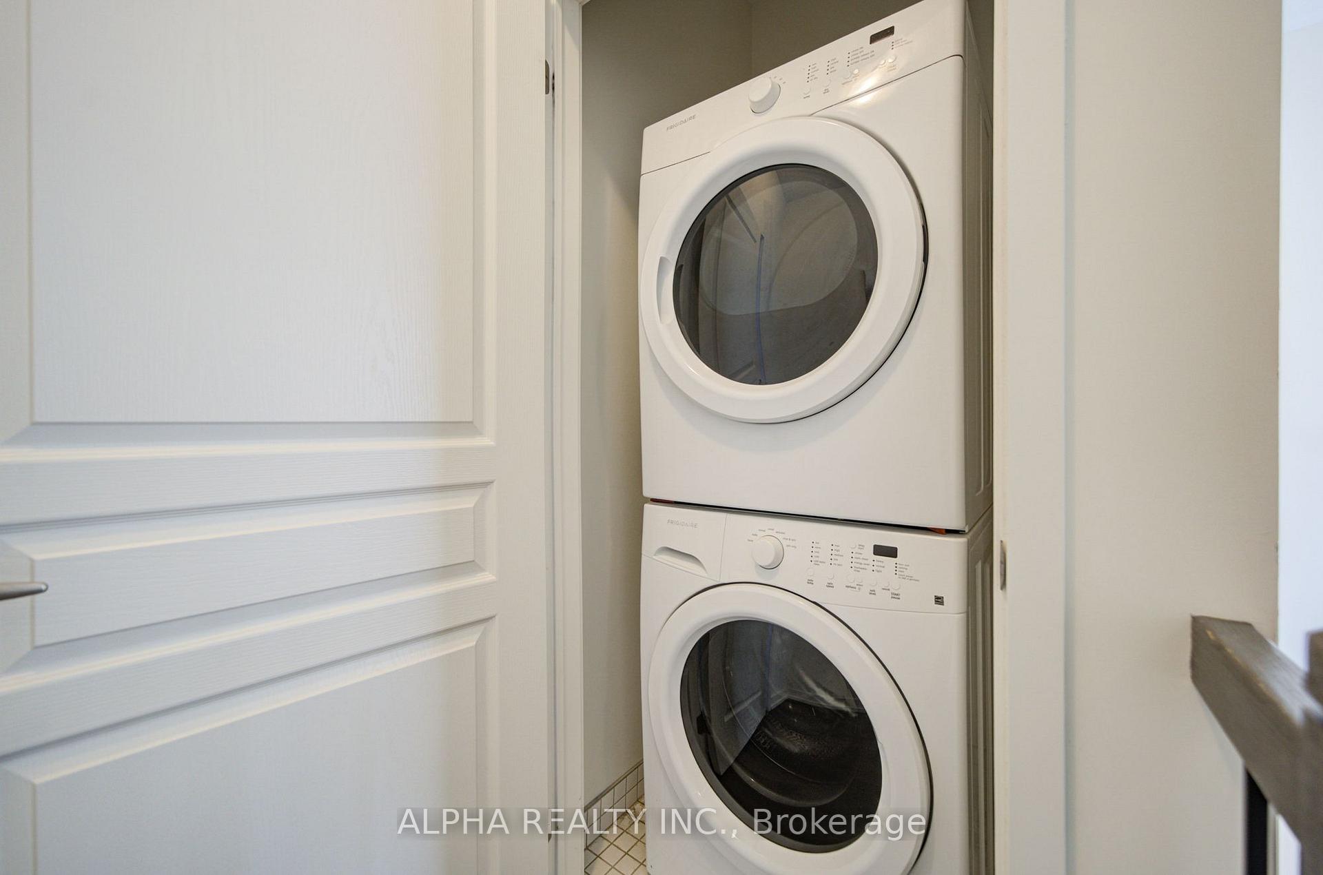 Photo 36 of 179 Squire Crescent, Oakville, Glenorchy — HOMEH