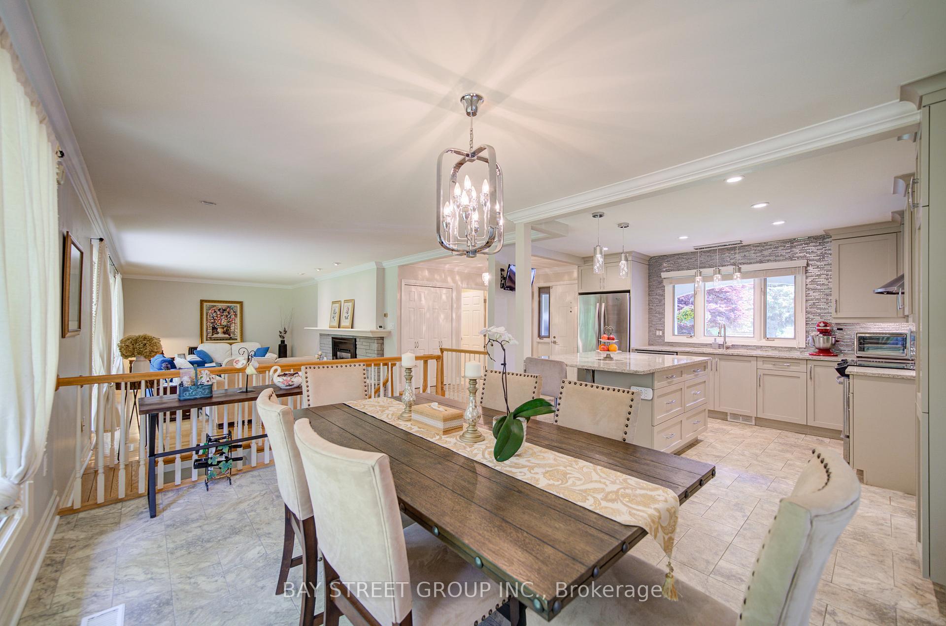 Photo 19 of 88 Marsdale Drive, St. Catharines, Glendale/Glenridge — HOMEH