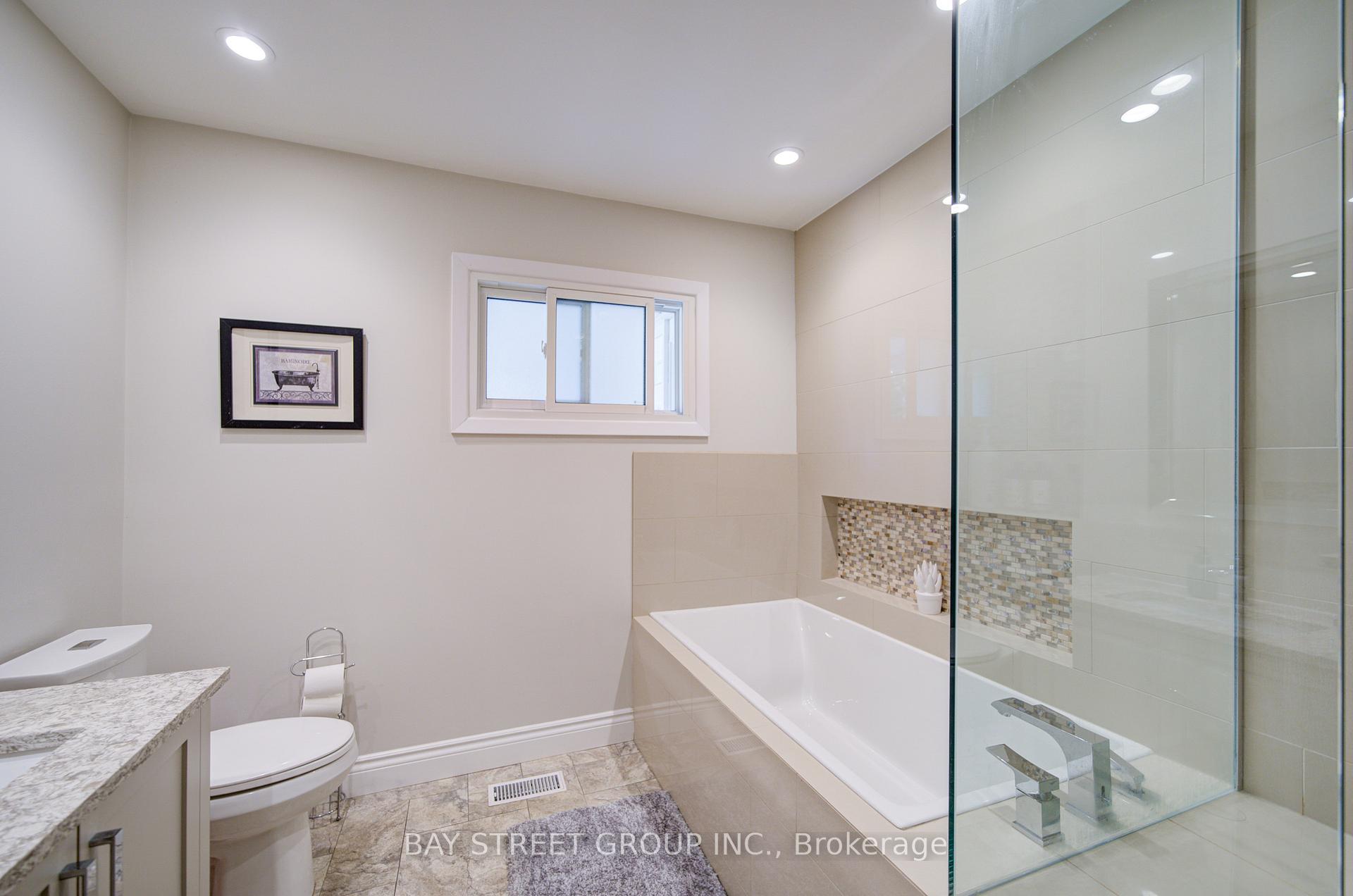 Photo 30 of 88 Marsdale Drive, St. Catharines, Glendale/Glenridge — HOMEH