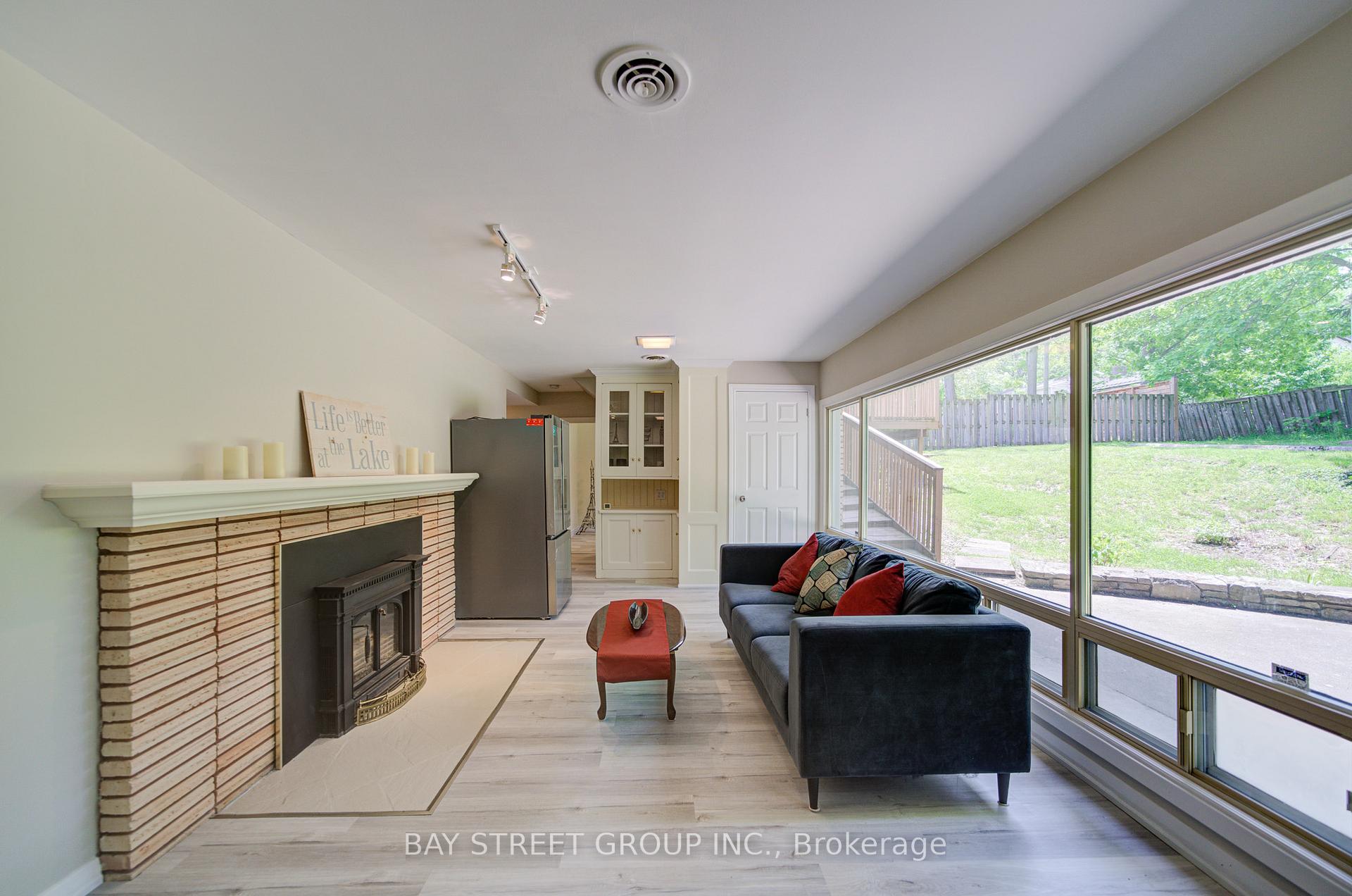 Photo 38 of 88 Marsdale Drive, St. Catharines, Glendale/Glenridge — HOMEH